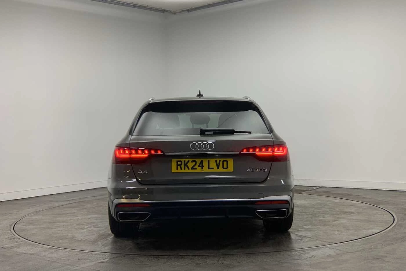 Audi-A4-image-10