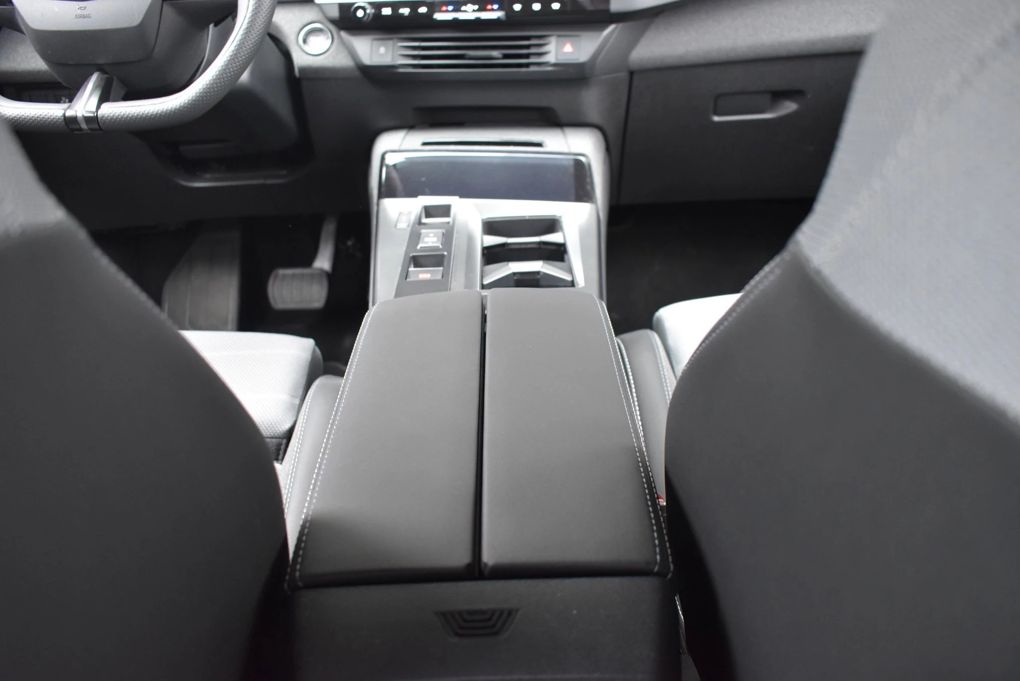 Opel-Grandland-image-20