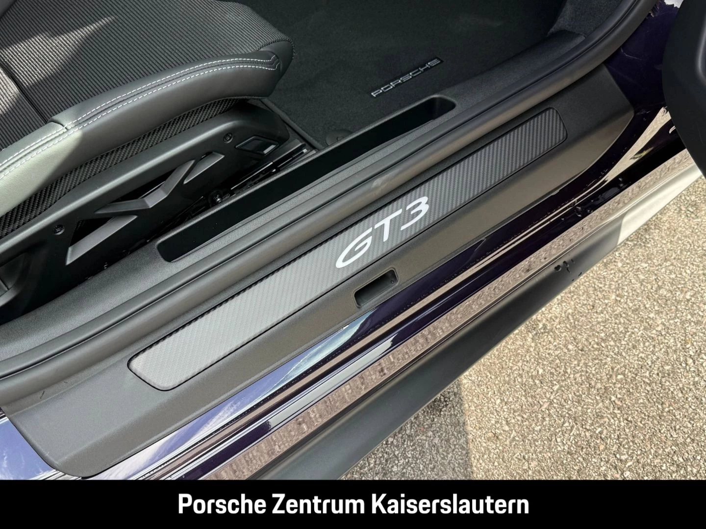 Porsche 911 992 GT3 mit Touring-Paket Liftsystem-VA BOSE gt3 mit touring-paket