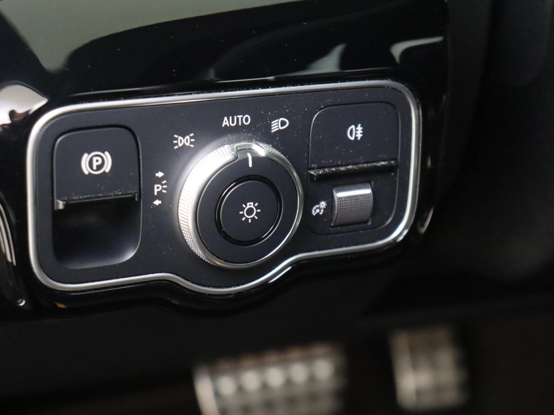 Mercedes-Benz-A-Klasse-image-34