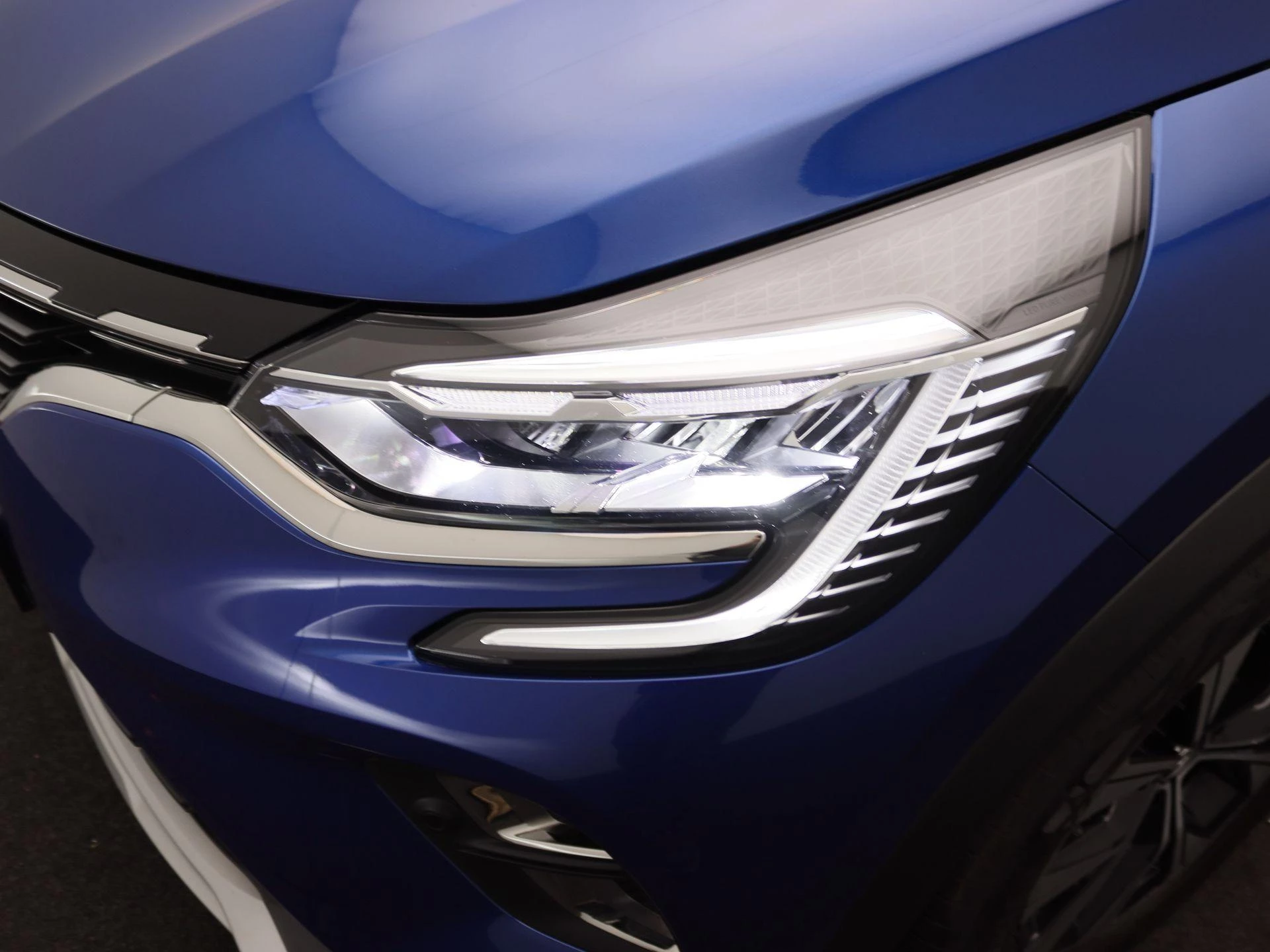 Renault-Captur-image-12
