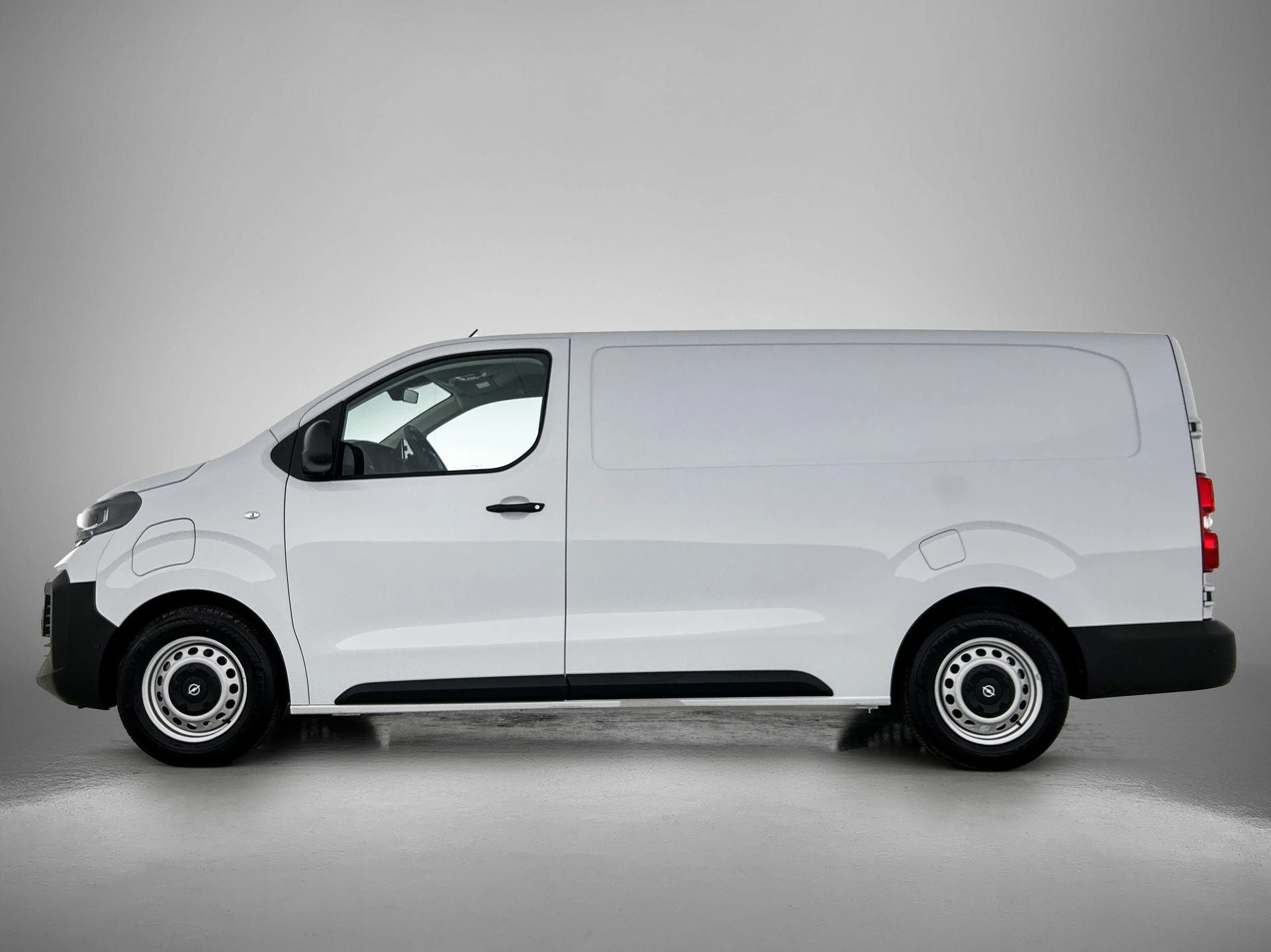 Opel-Vivaro-e-image-1