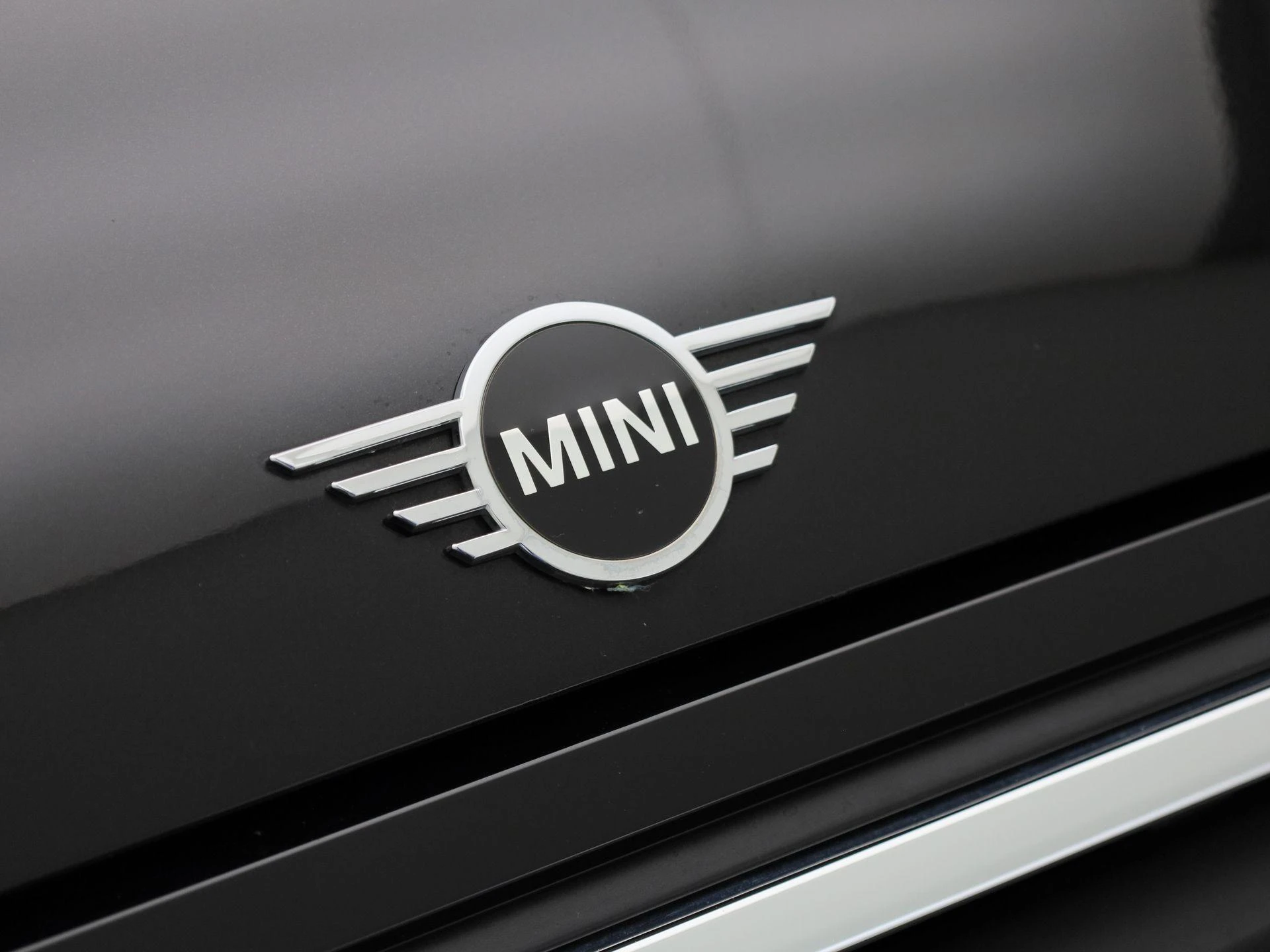 MINI-One-image-30