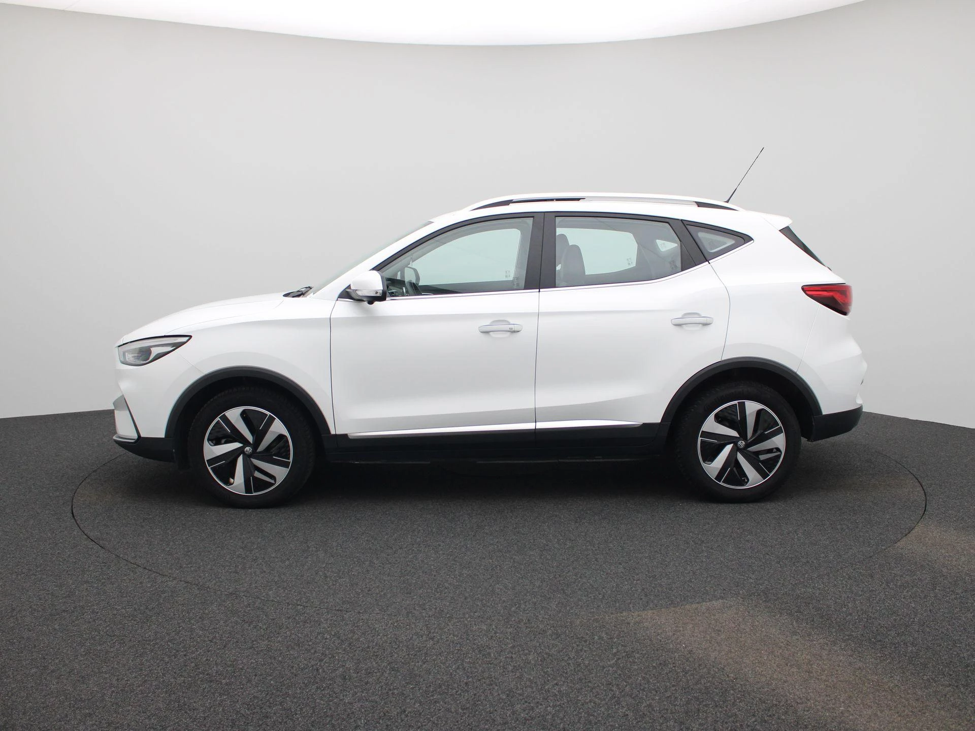 MG ZS EV MG EV Long Range Luxury 70 kWh