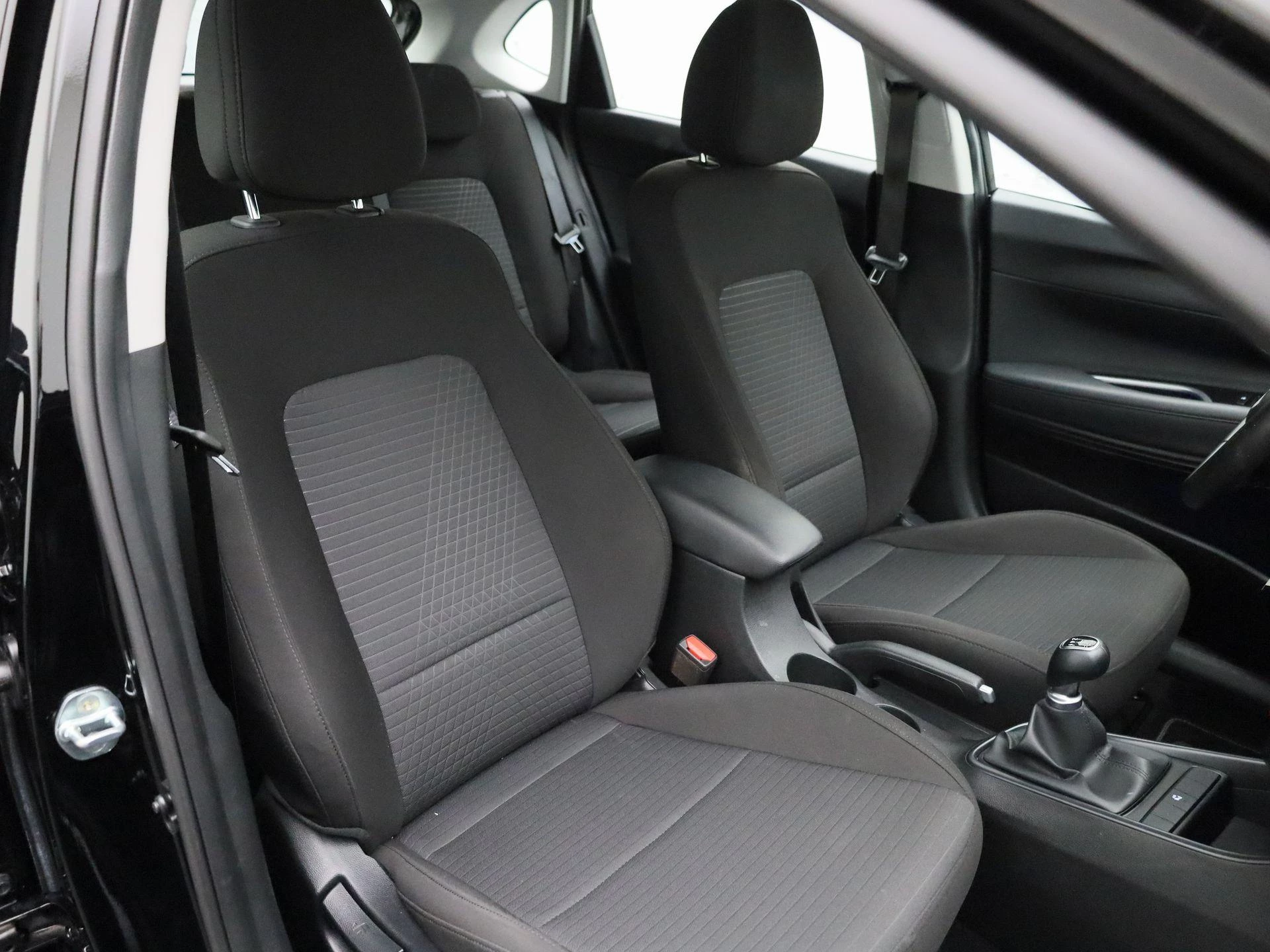Hyundai-i20-image-30