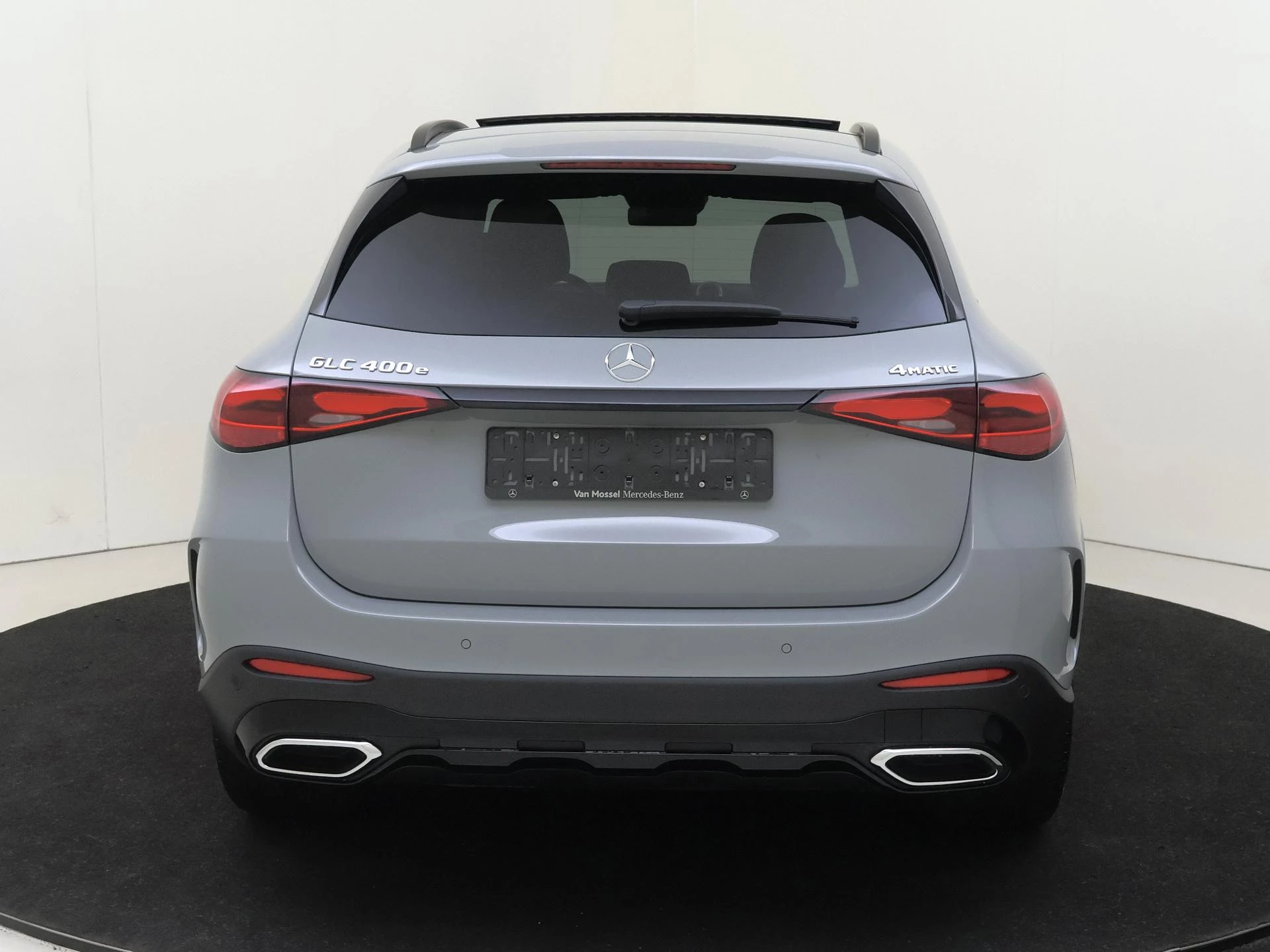 Mercedes-Benz-GLC-image-6