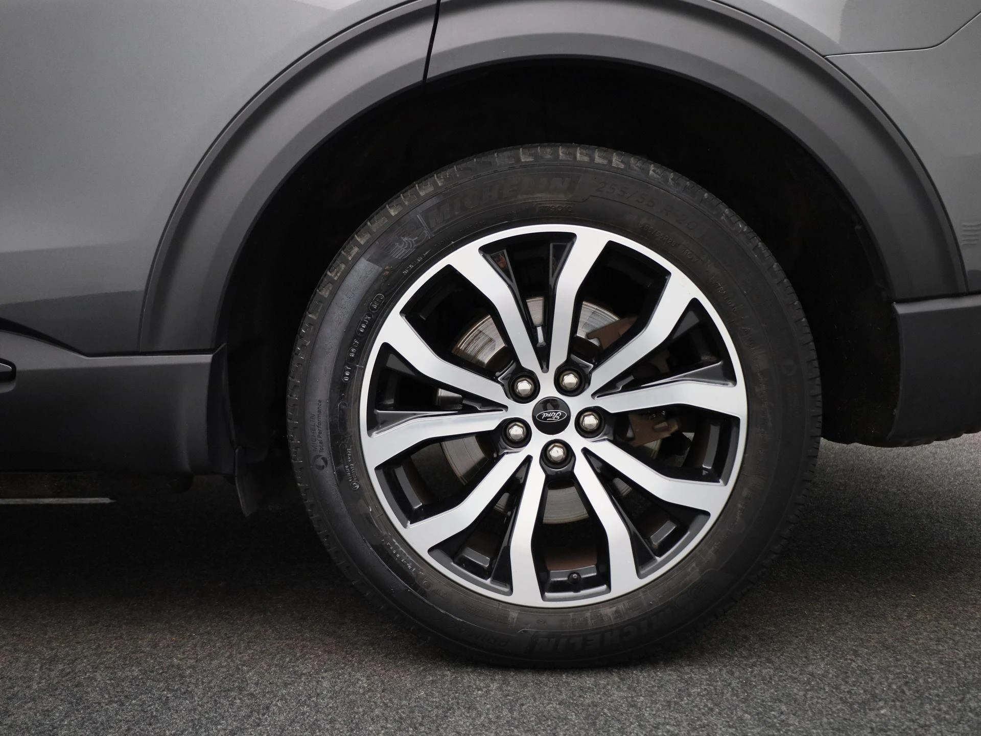 Ford-Explorer-image-12