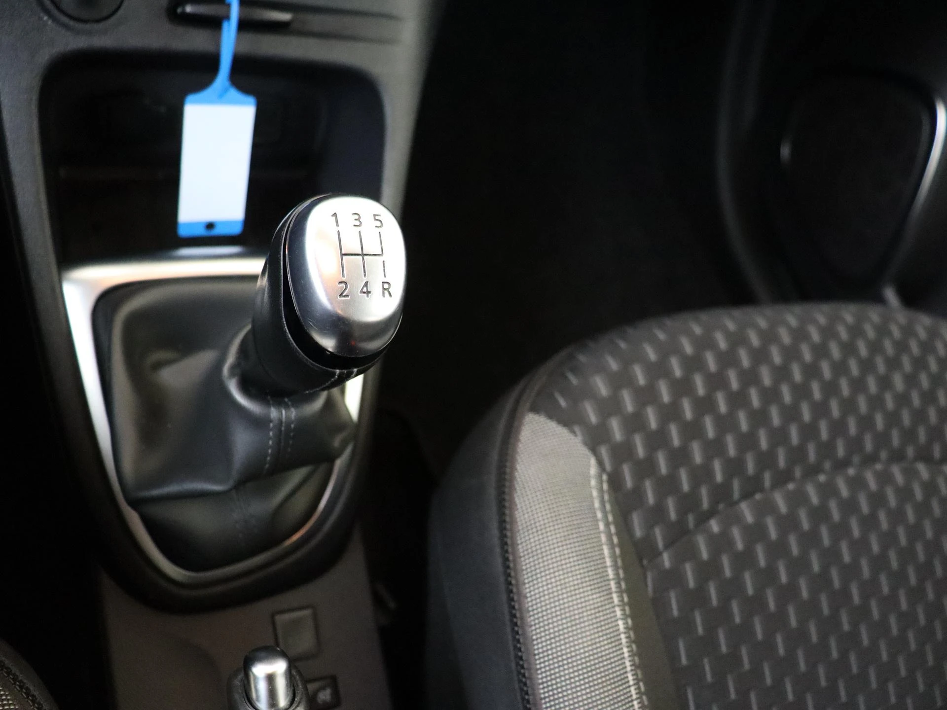 Renault-Captur-image-13
