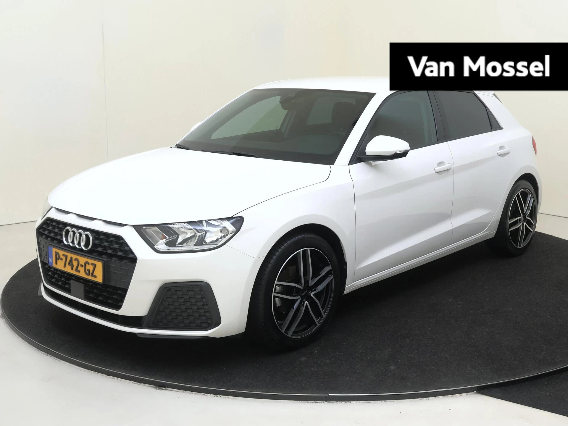 Audi-A1 Sportback-image-0