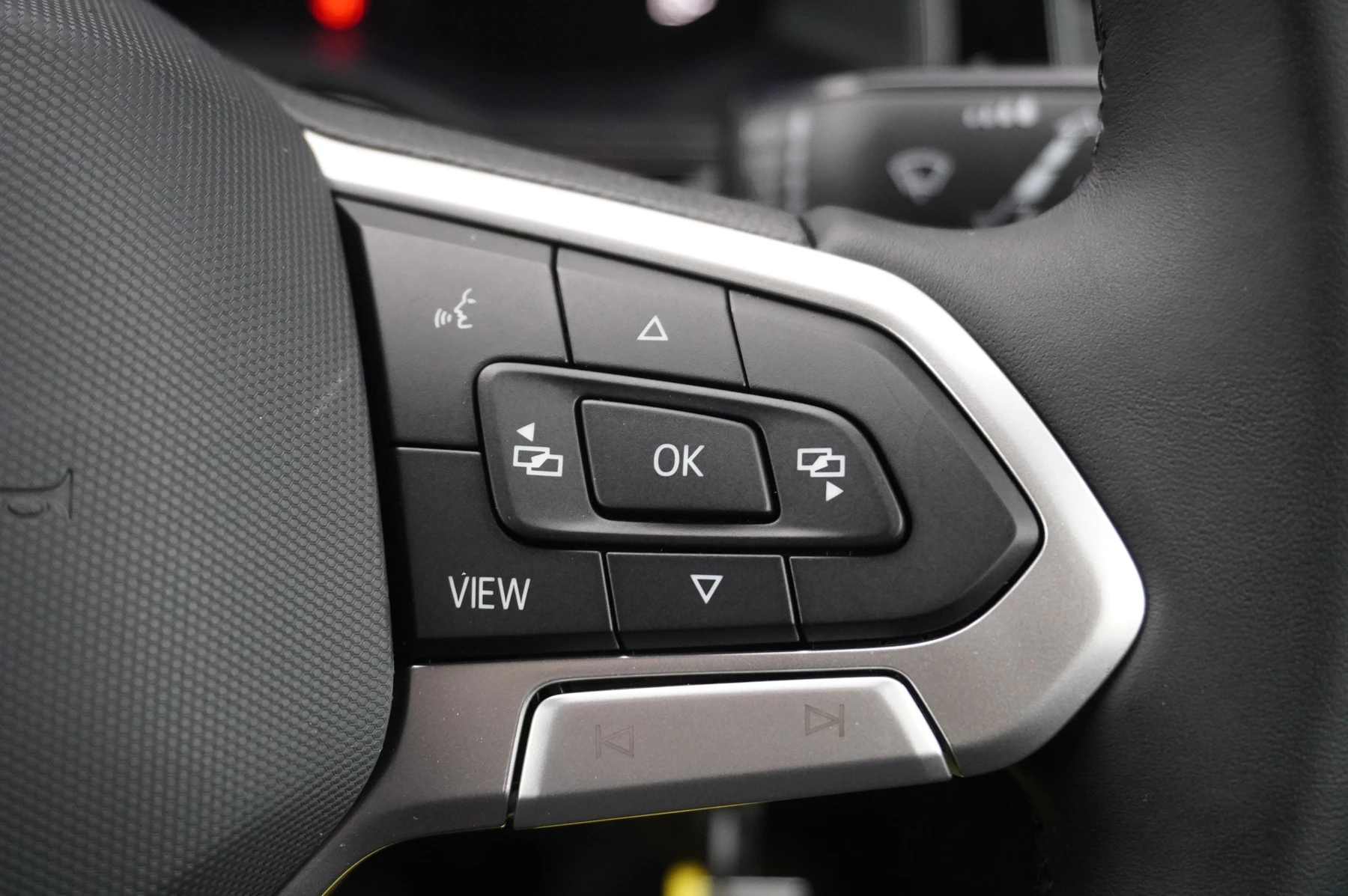 Volkswagen-Polo-image-28