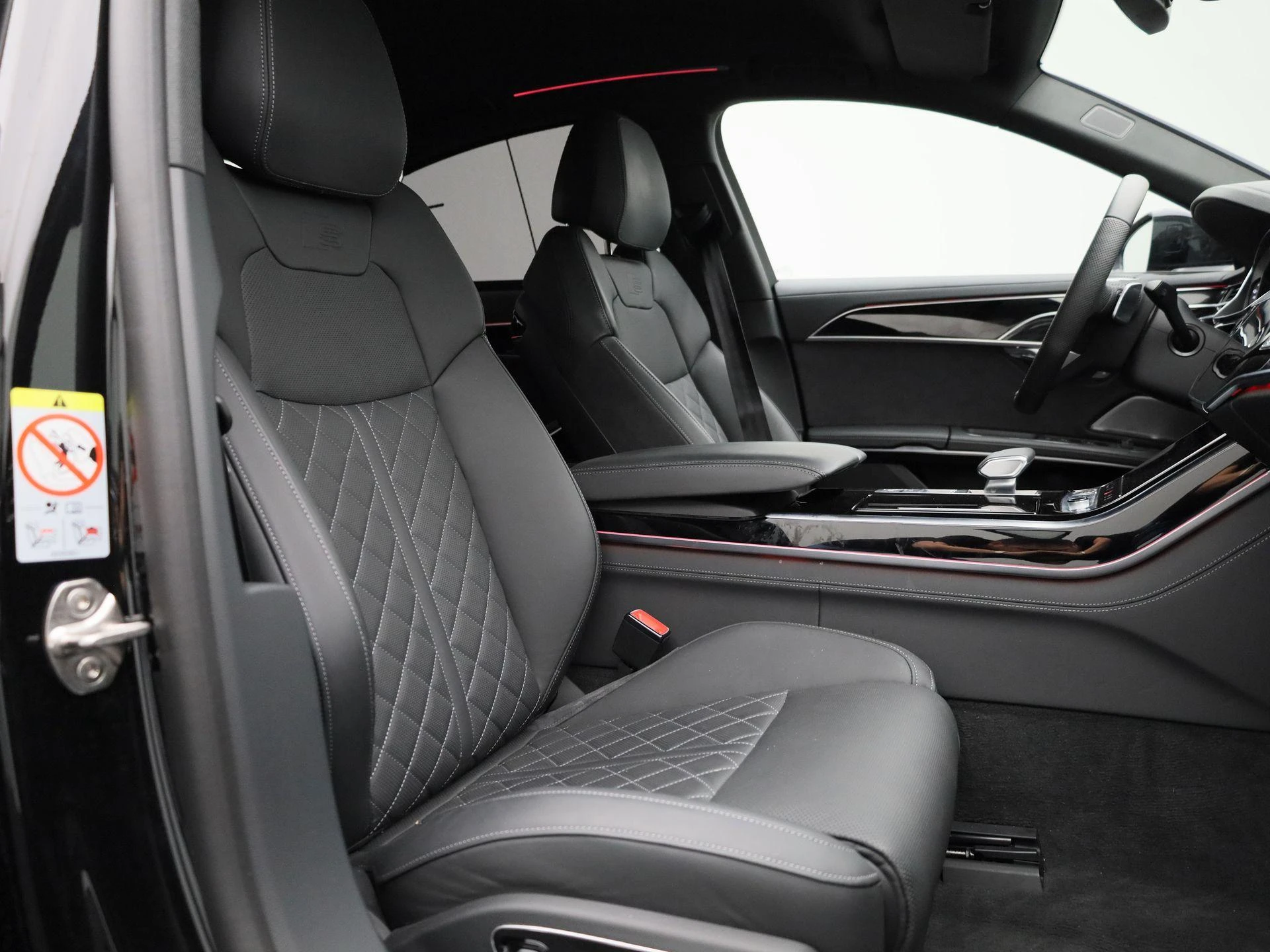 Audi-A8-image-49