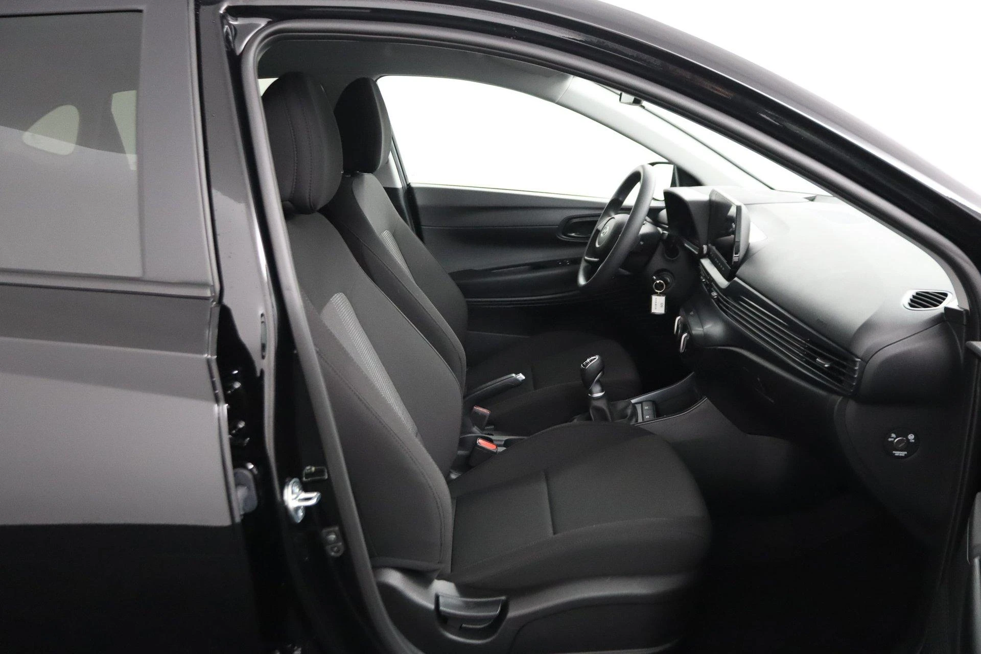 Hyundai-i20-image-23