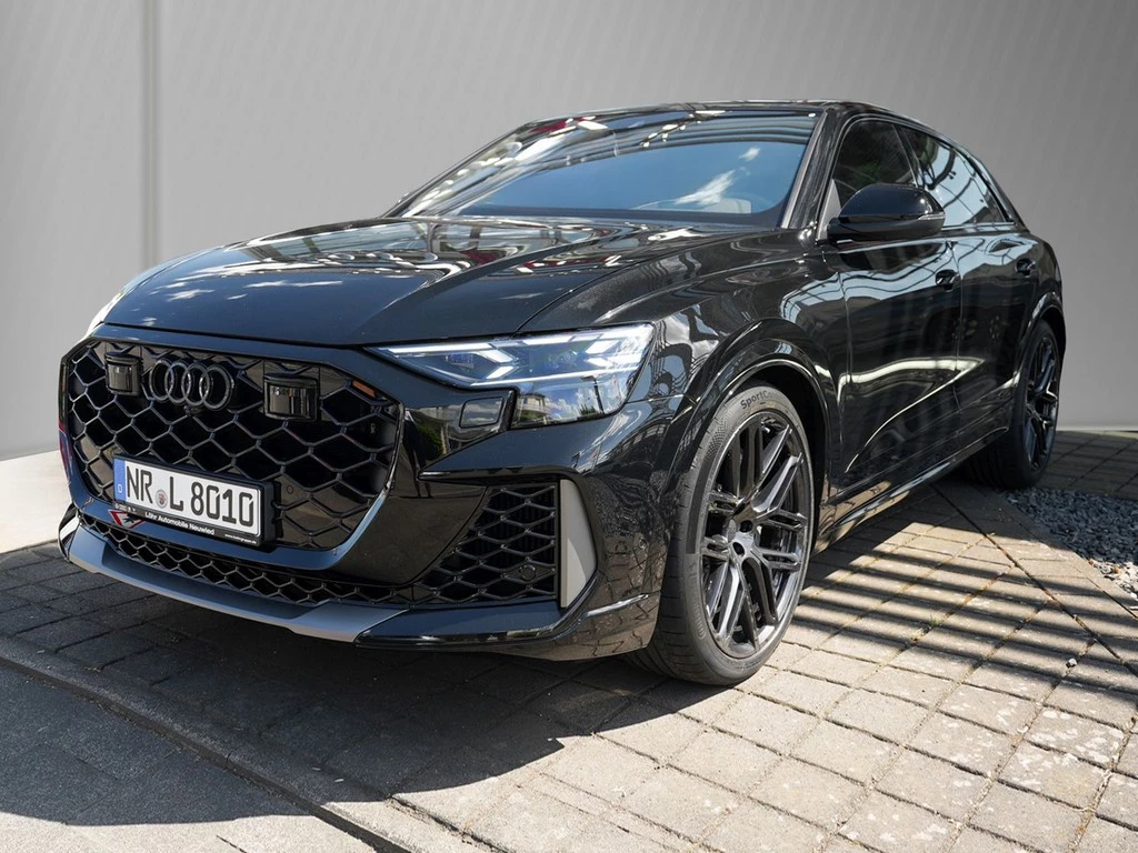 Audi RSQ8 performance 4.0 TFSI quattro