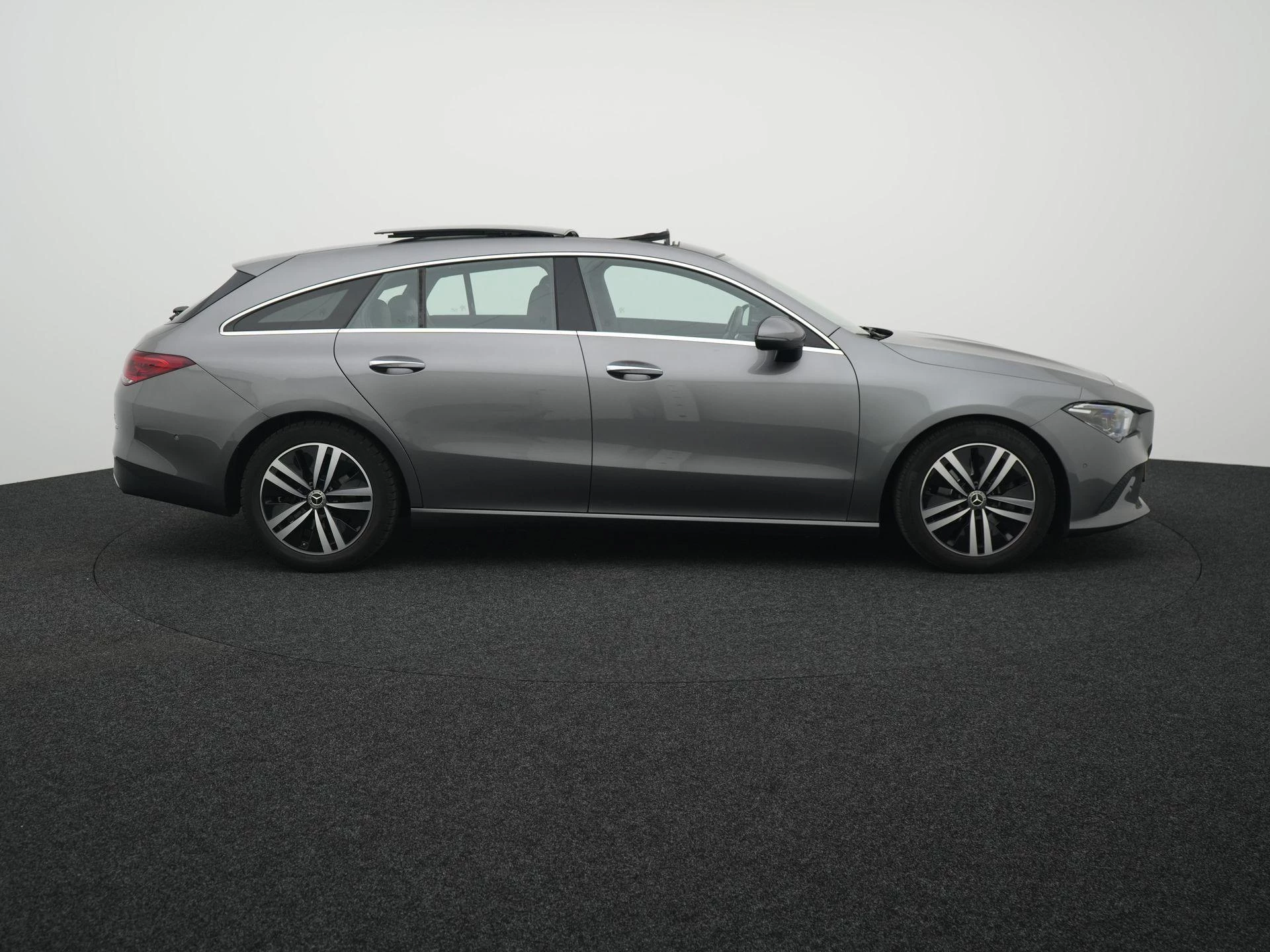 Mercedes-Benz CLA Shooting Brake 200 Business Solution Luxury