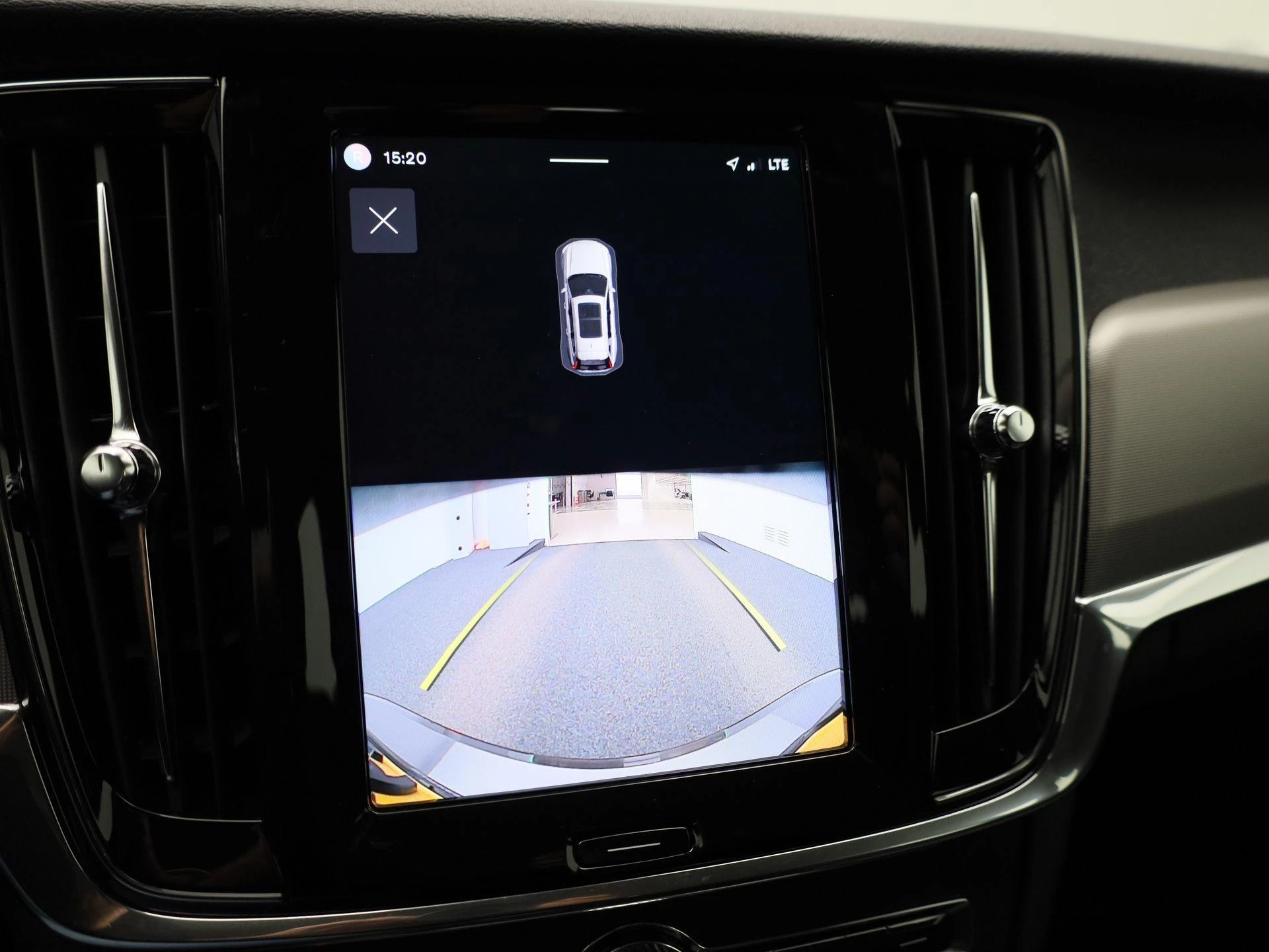 Volvo-V90-image-29