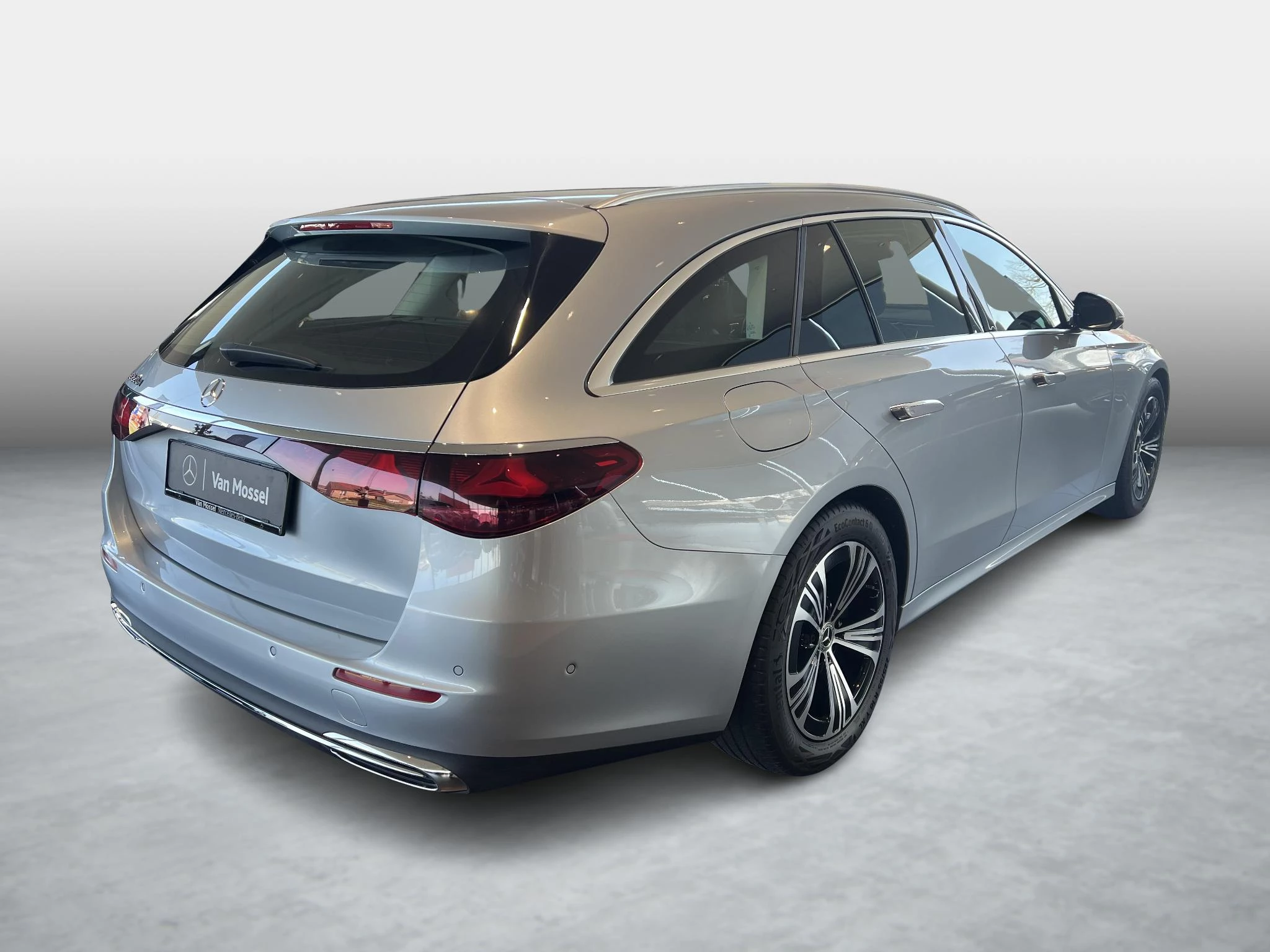 Mercedes-Benz-Classe E-image-2