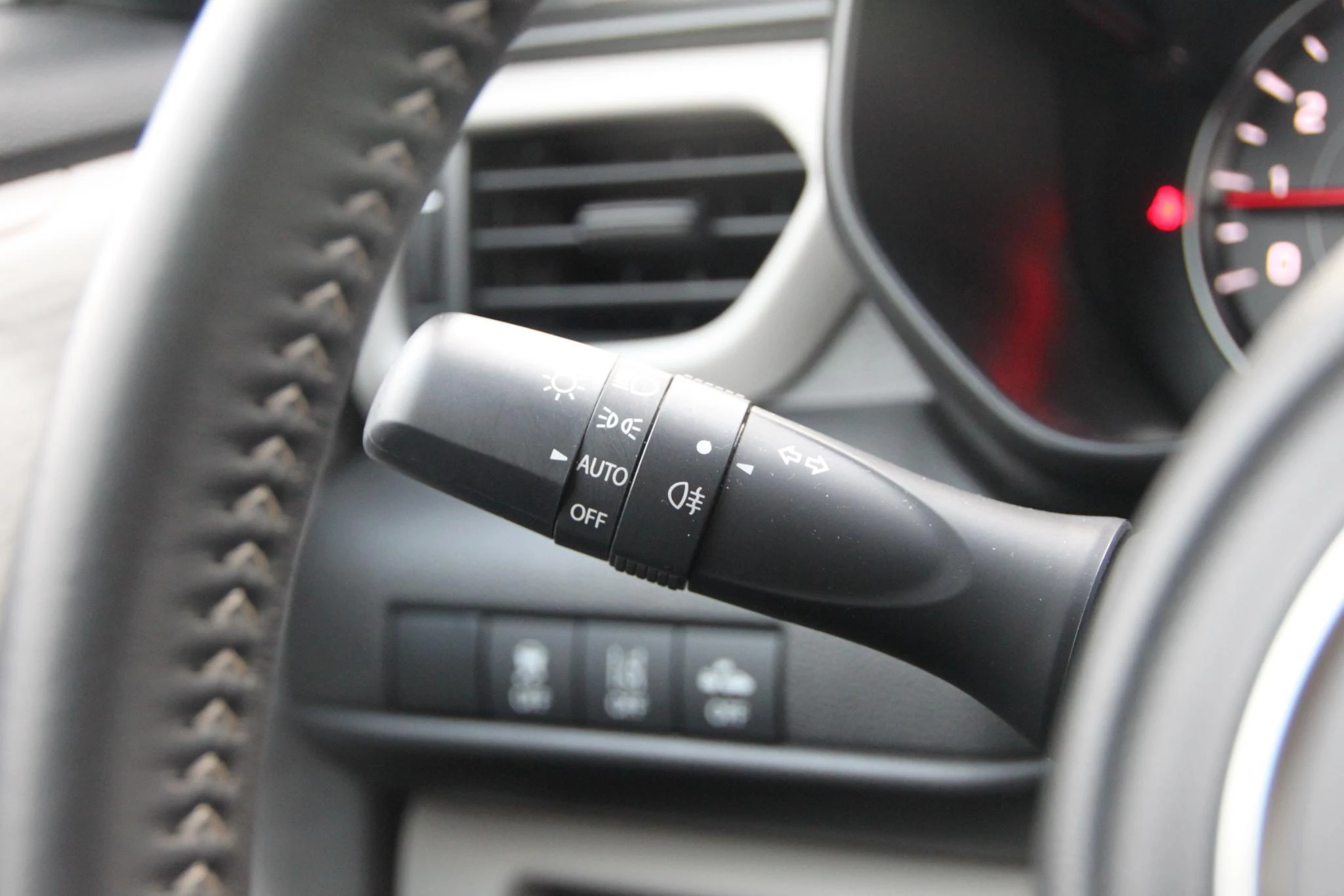 Suzuki Swift 1.2 Grand Luxe + CVT