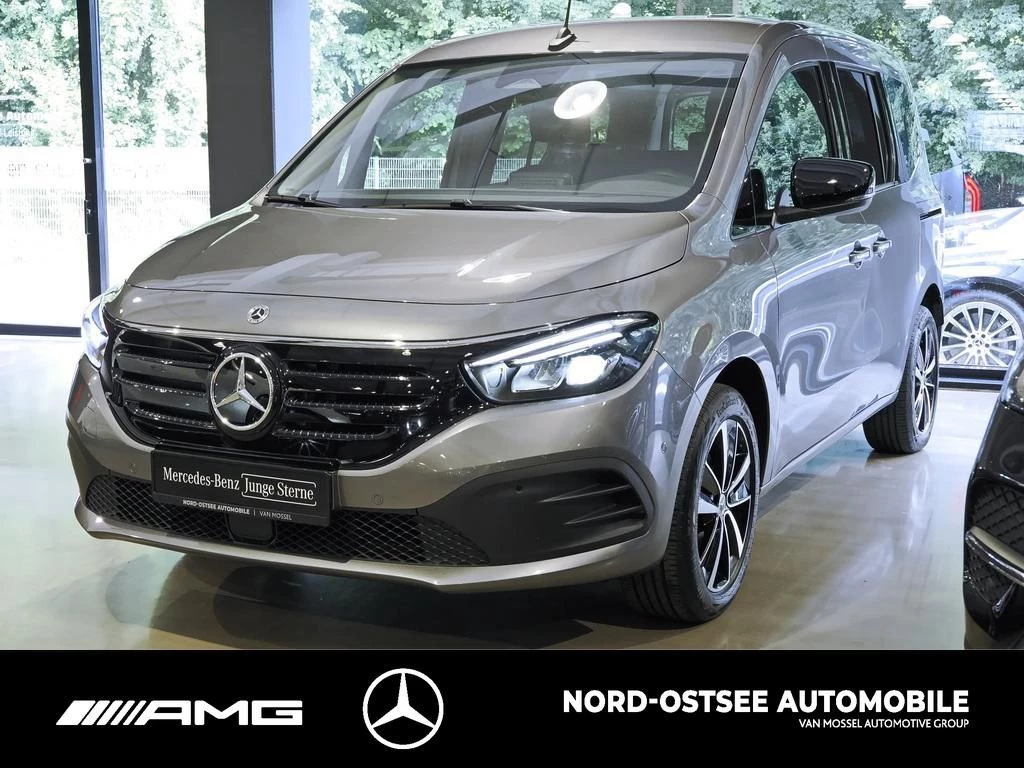 Mercedes-Benz EQT 200 MBUX NAVI 5SITZ LED KAM WINTER PAKET