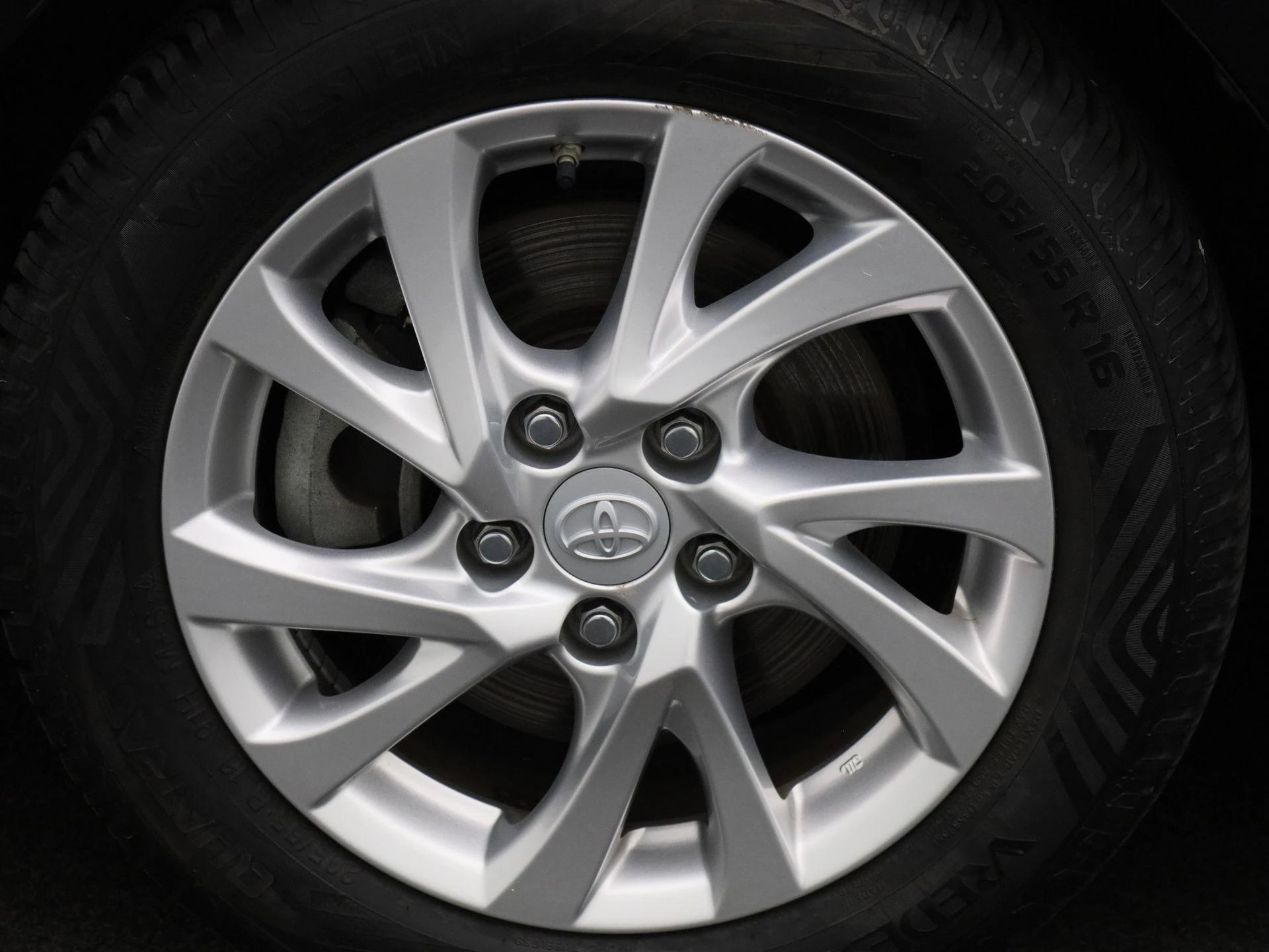 Toyota Auris 1.8 Hybrid Energy Plus