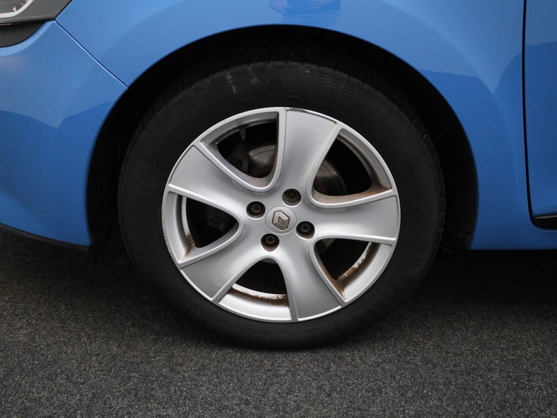 Renault-Clio-image-13