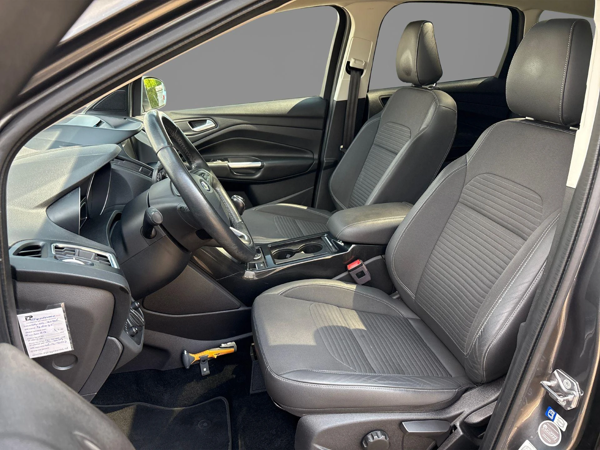 Ford-Kuga-image-34