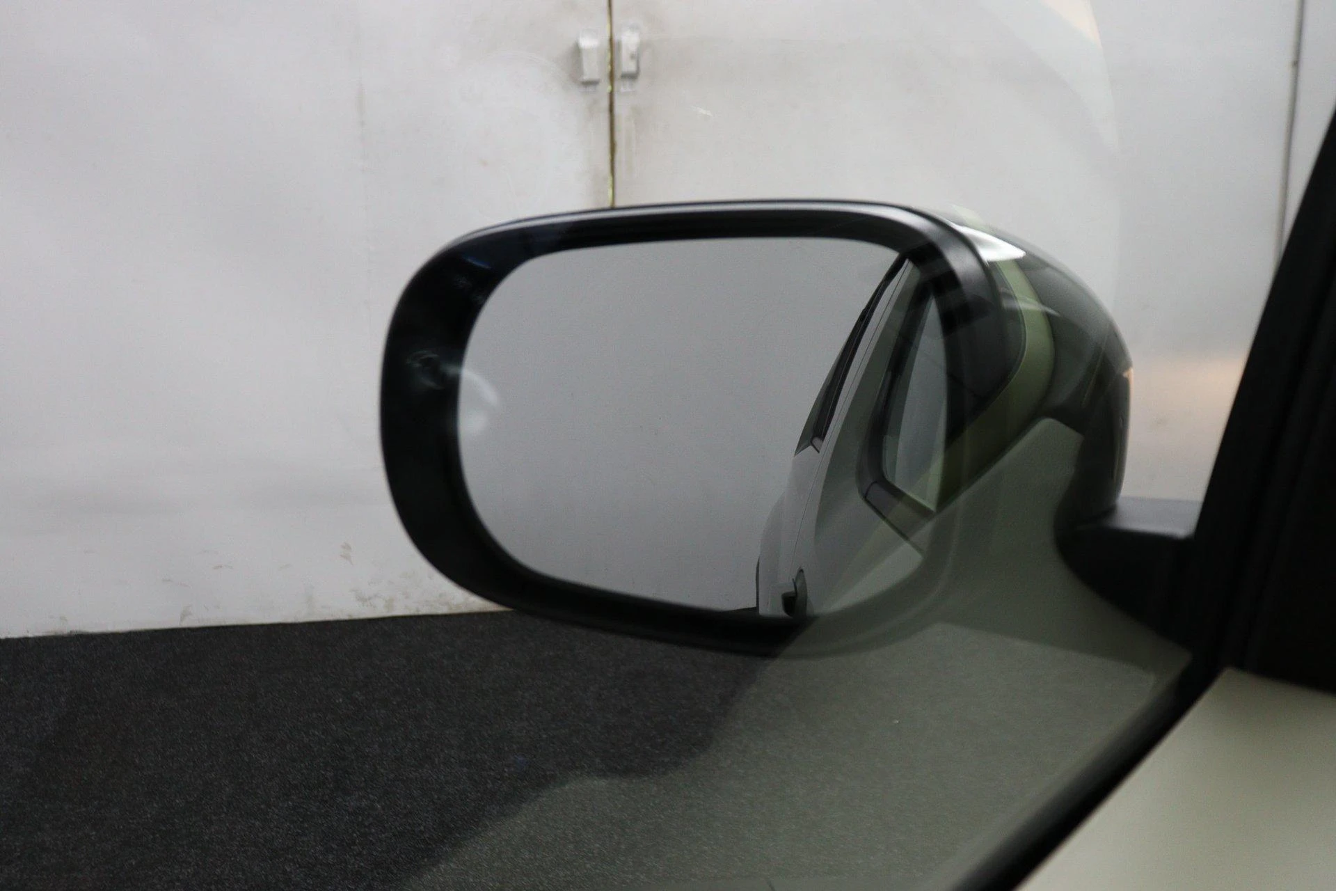 Hyundai-Inster-image-61