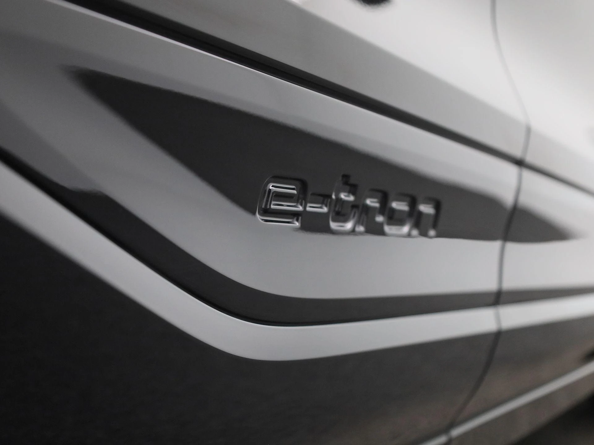 Audi-Q6 e-tron-image-48