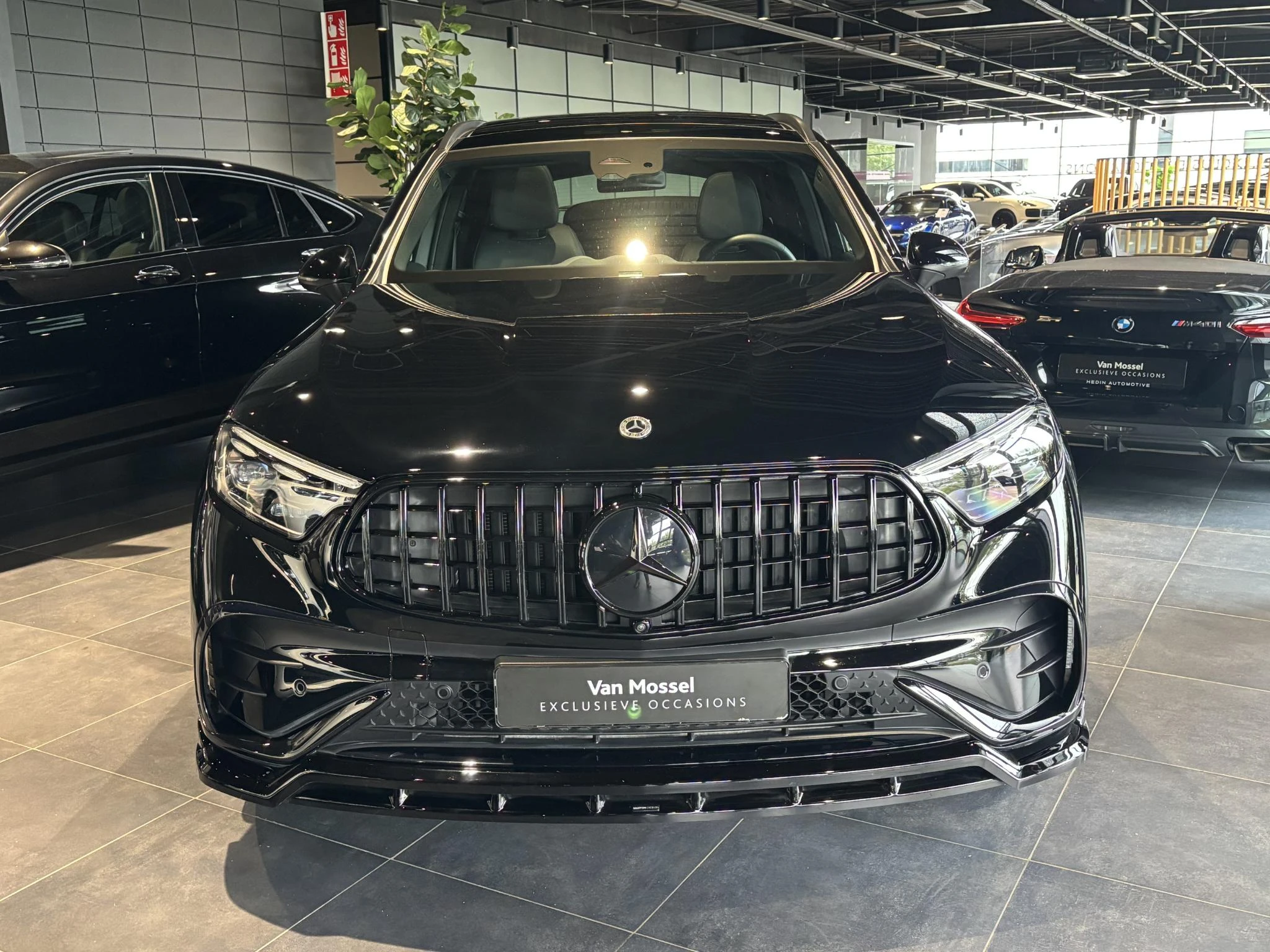 Mercedes-Benz-GLC-image-1