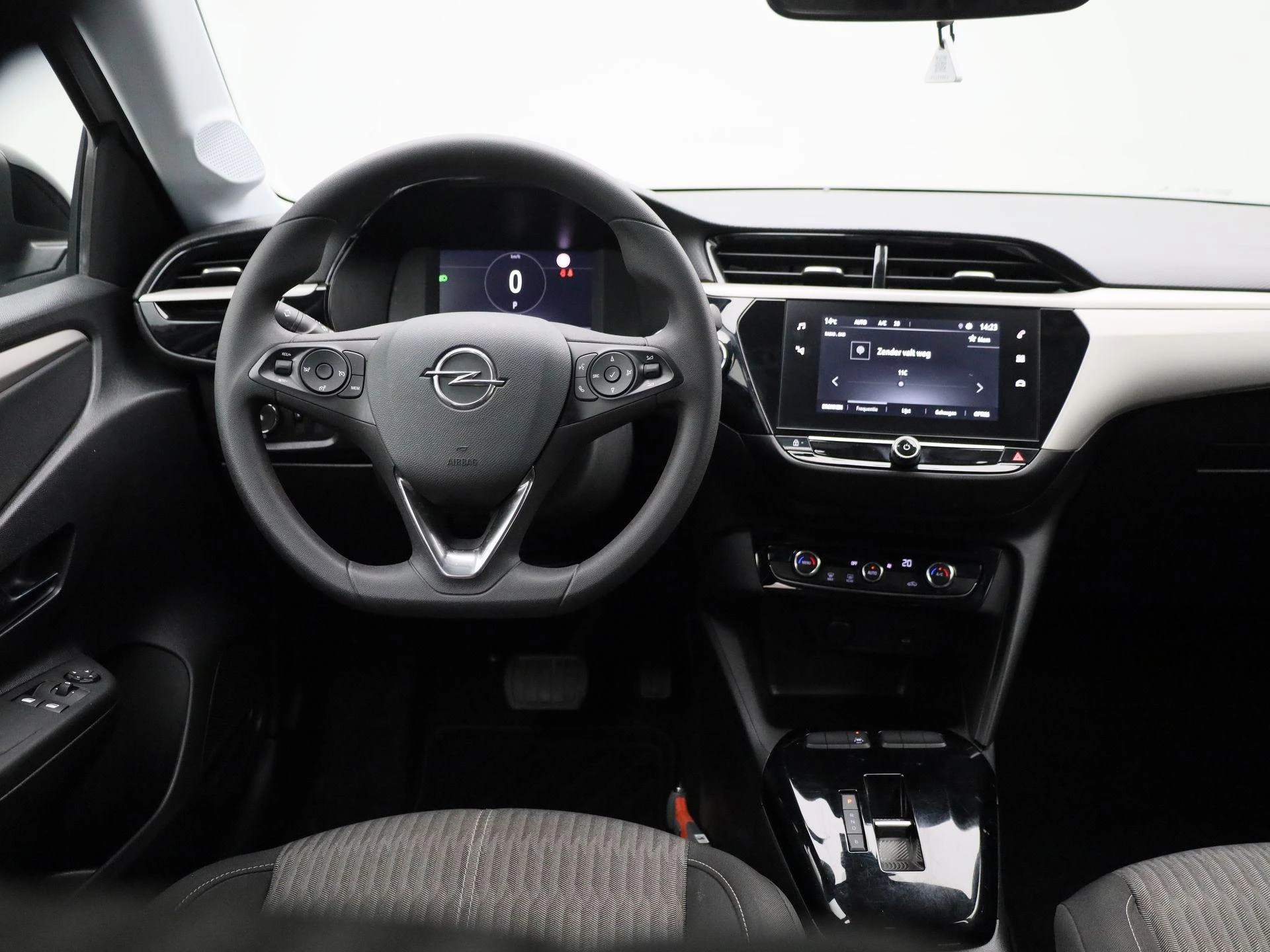 Opel-Corsa-e-image-7