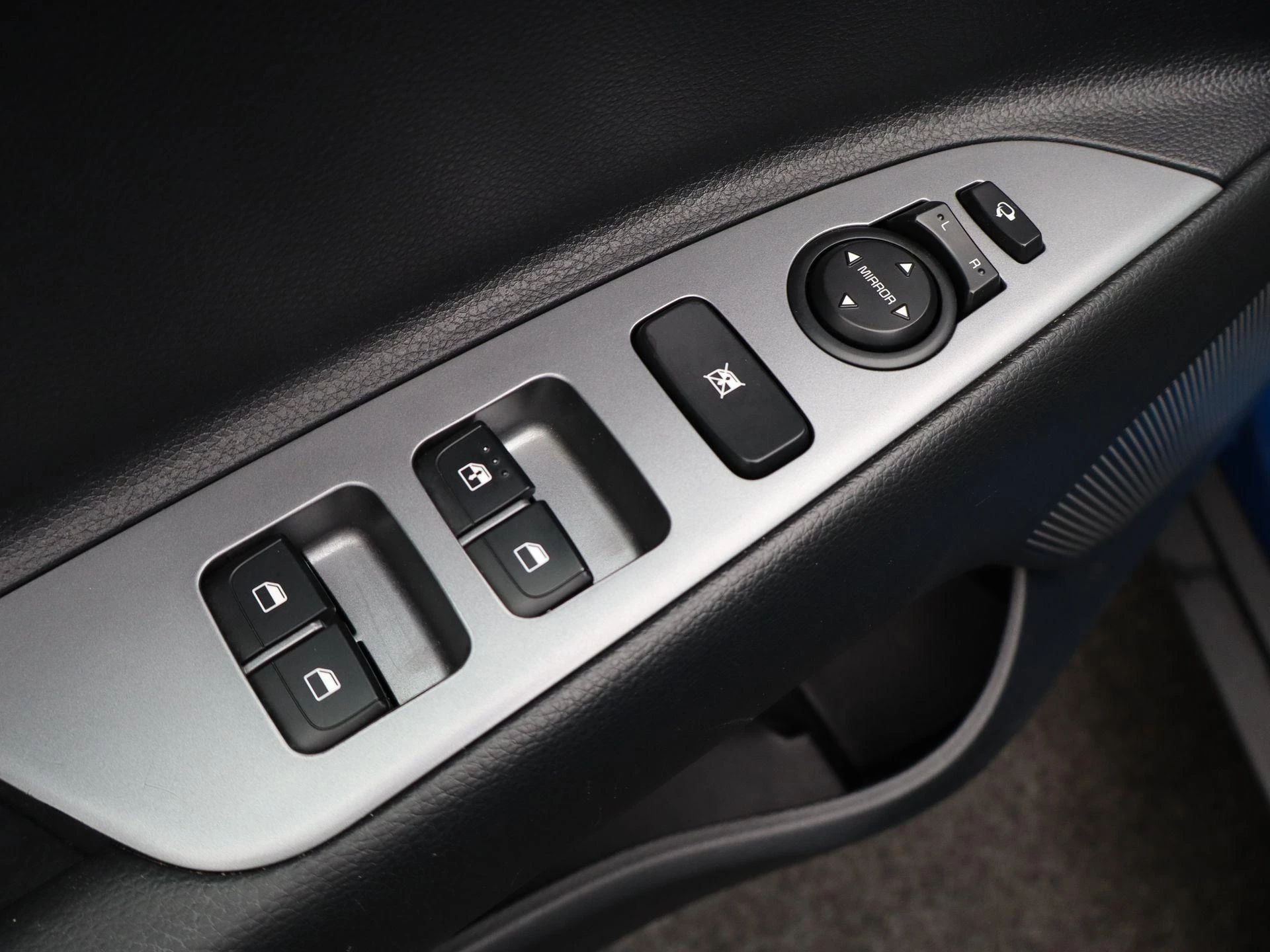 Kia-Stonic-image-34