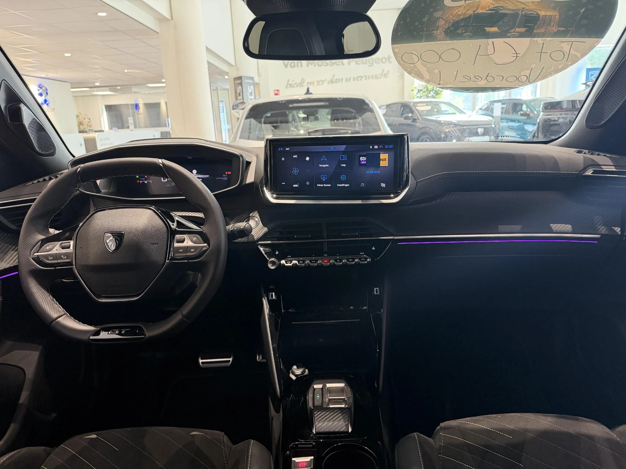 Peugeot-2008-image-20
