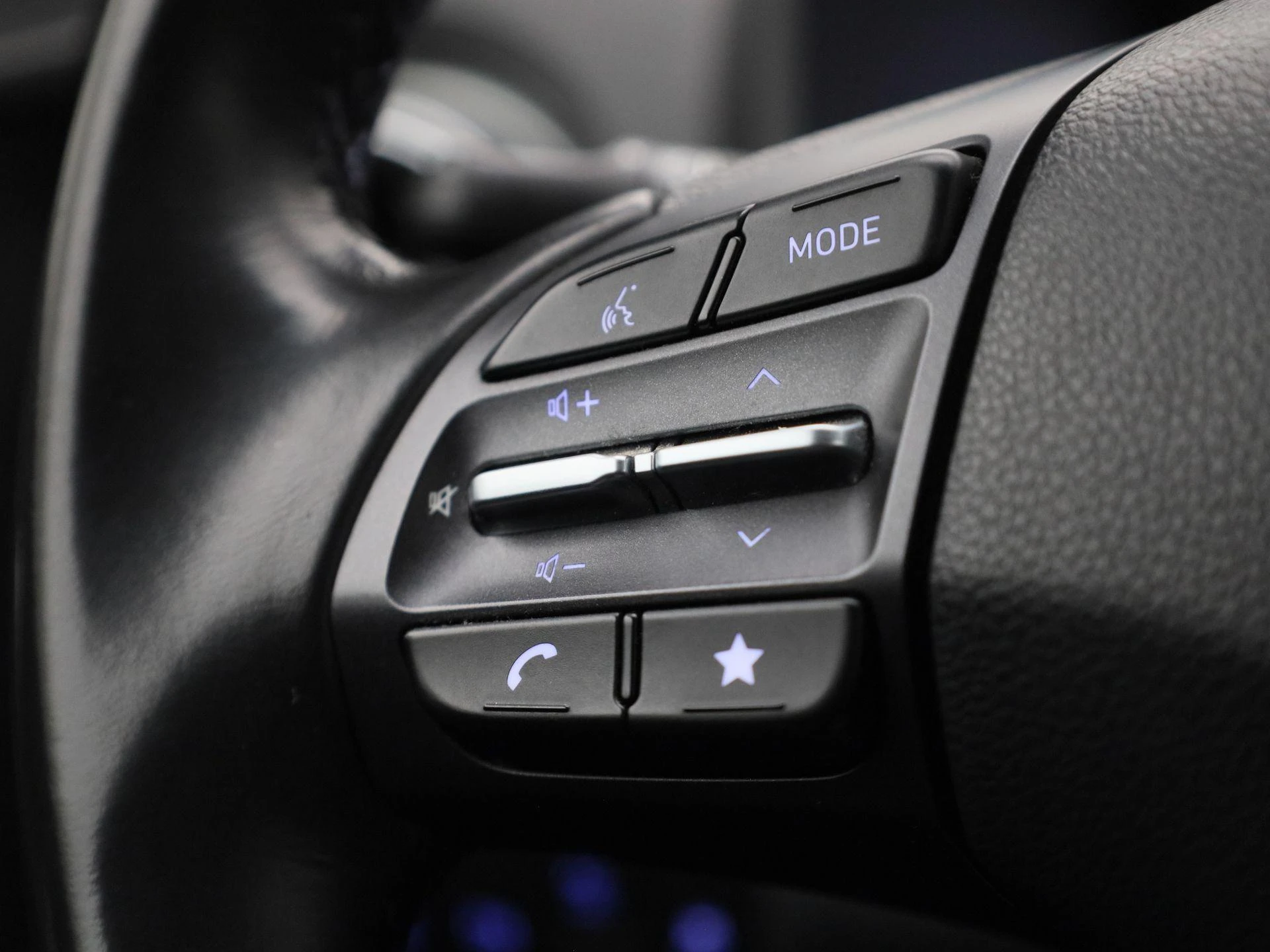 Hyundai-Kona-image-18