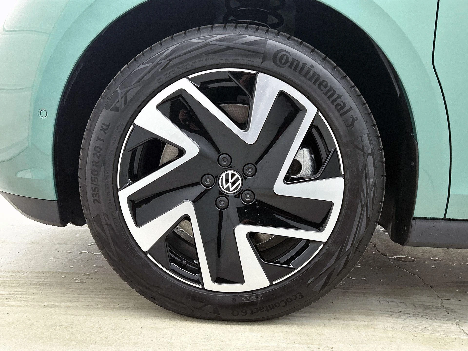 Volkswagen-ID. Buzz-image-46