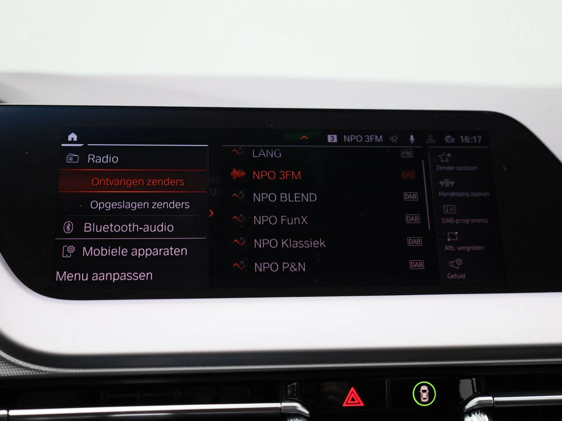 BMW-1 Reeks-image-15