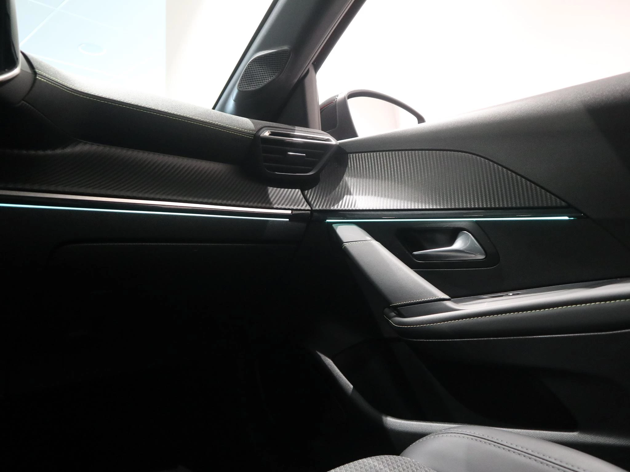 Peugeot e-208 EV GT 350 50 kWh
