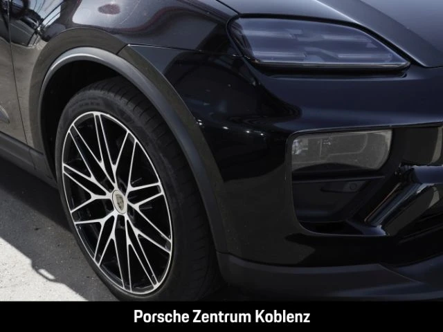 Porsche-Macan-image-7