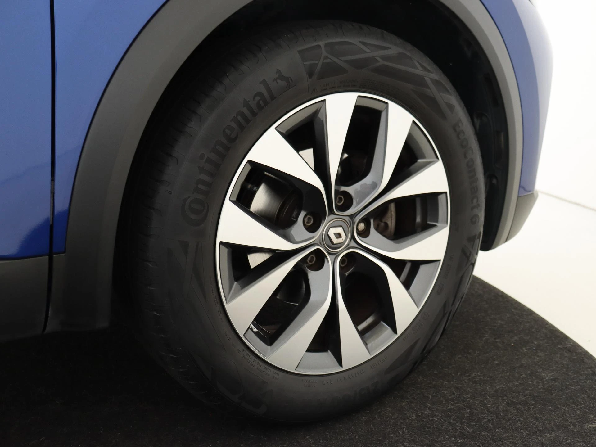 Renault-Captur-image-26