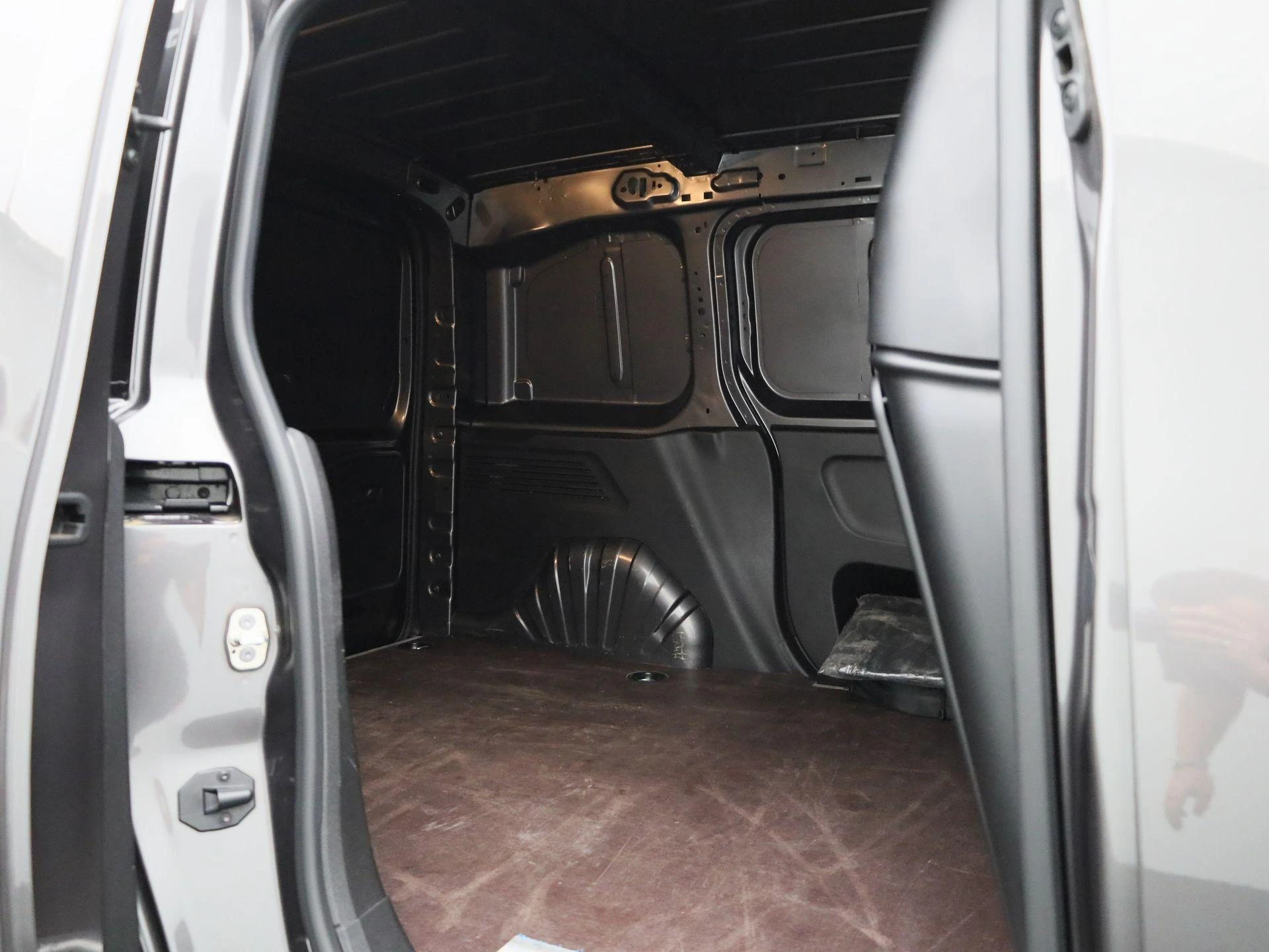 Citroën-ë-Berlingo-image-12