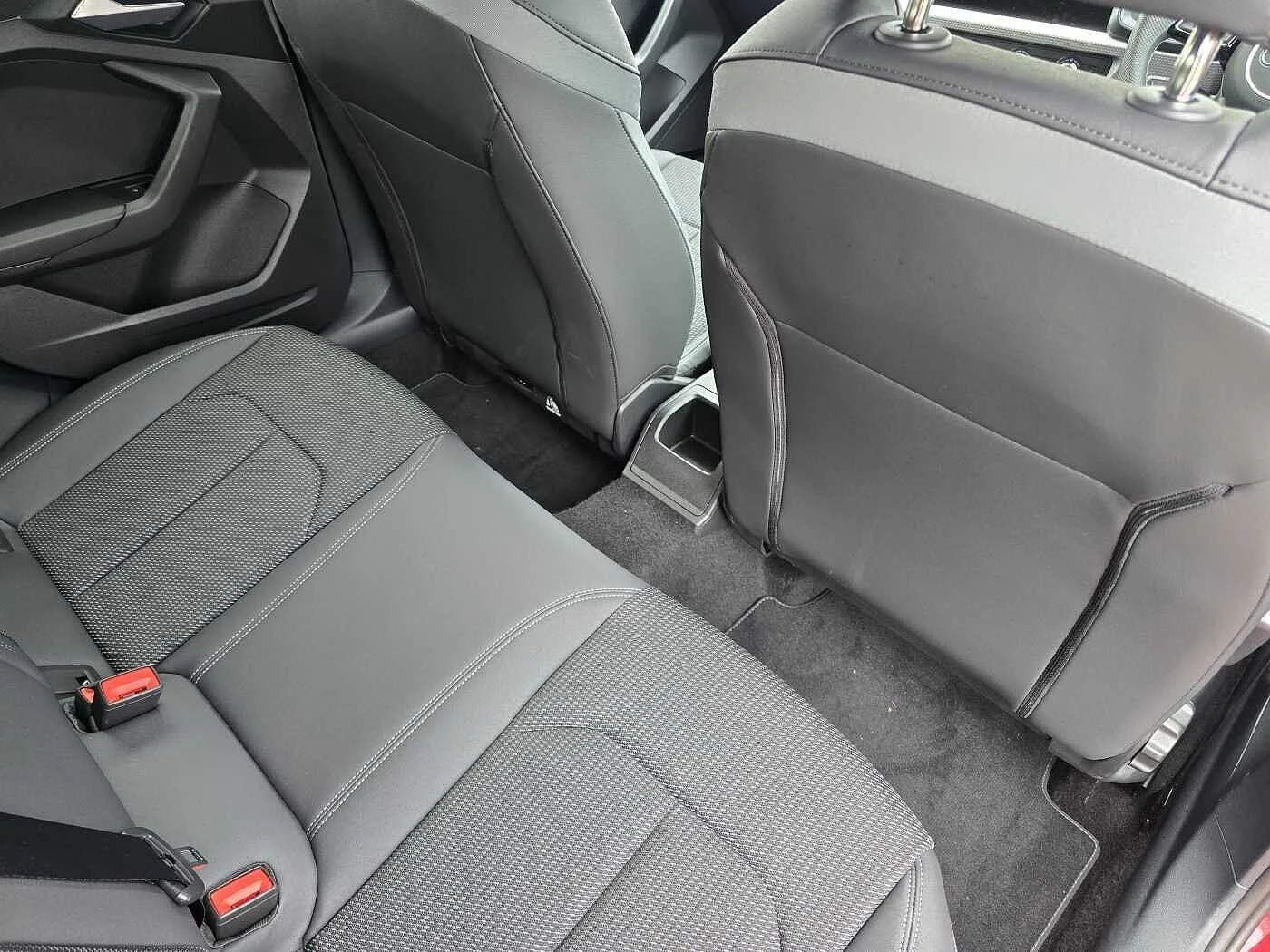 Audi-A1 Sportback-image-17