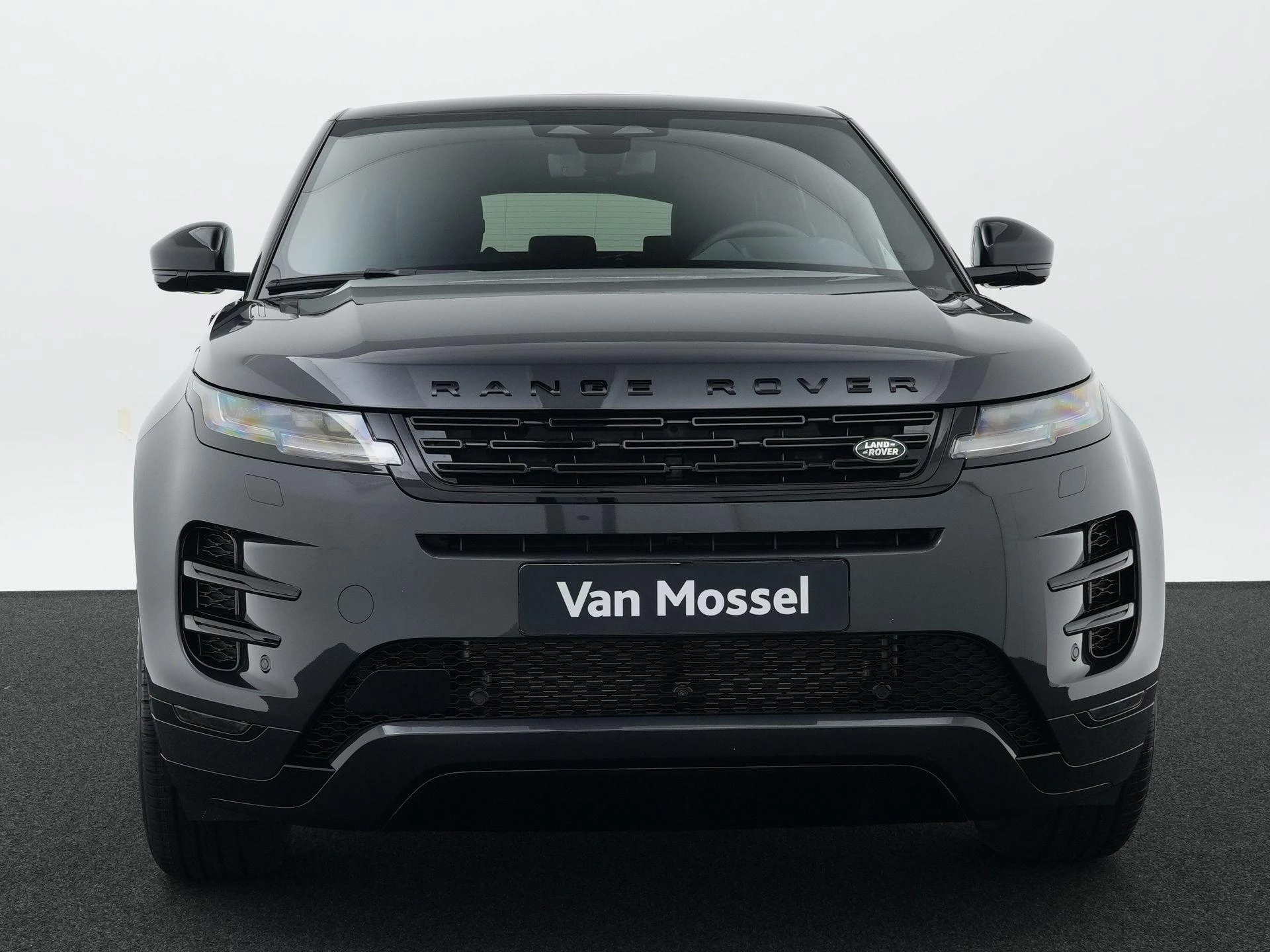 Land Rover-Range Rover Evoque-image-3