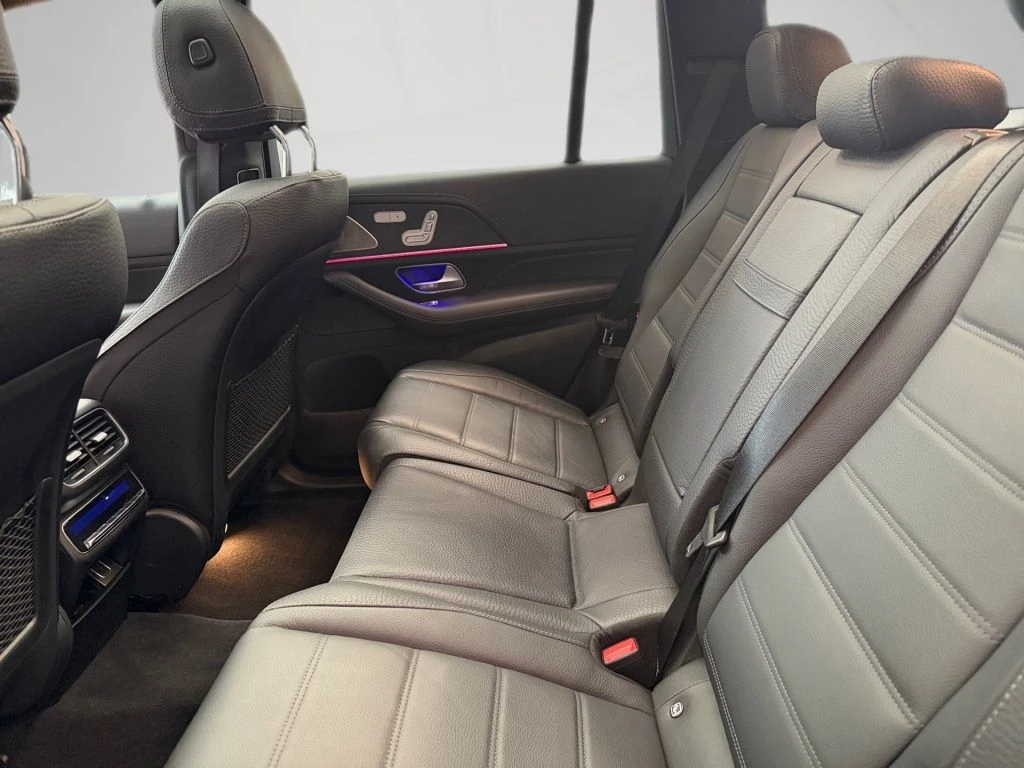 Mercedes-Benz-GLS 450-image-9