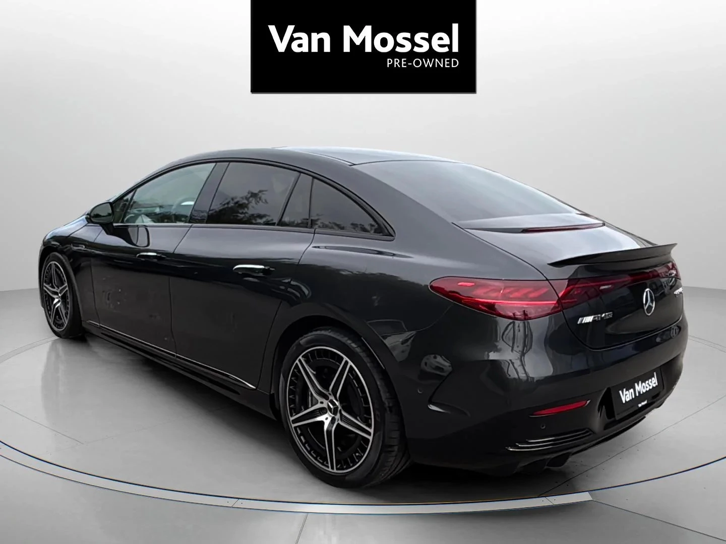 Mercedes-Benz-EQE-image-2