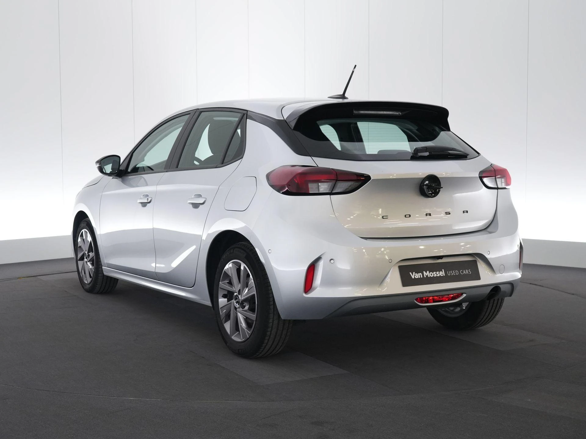 Opel-Corsa-image-1