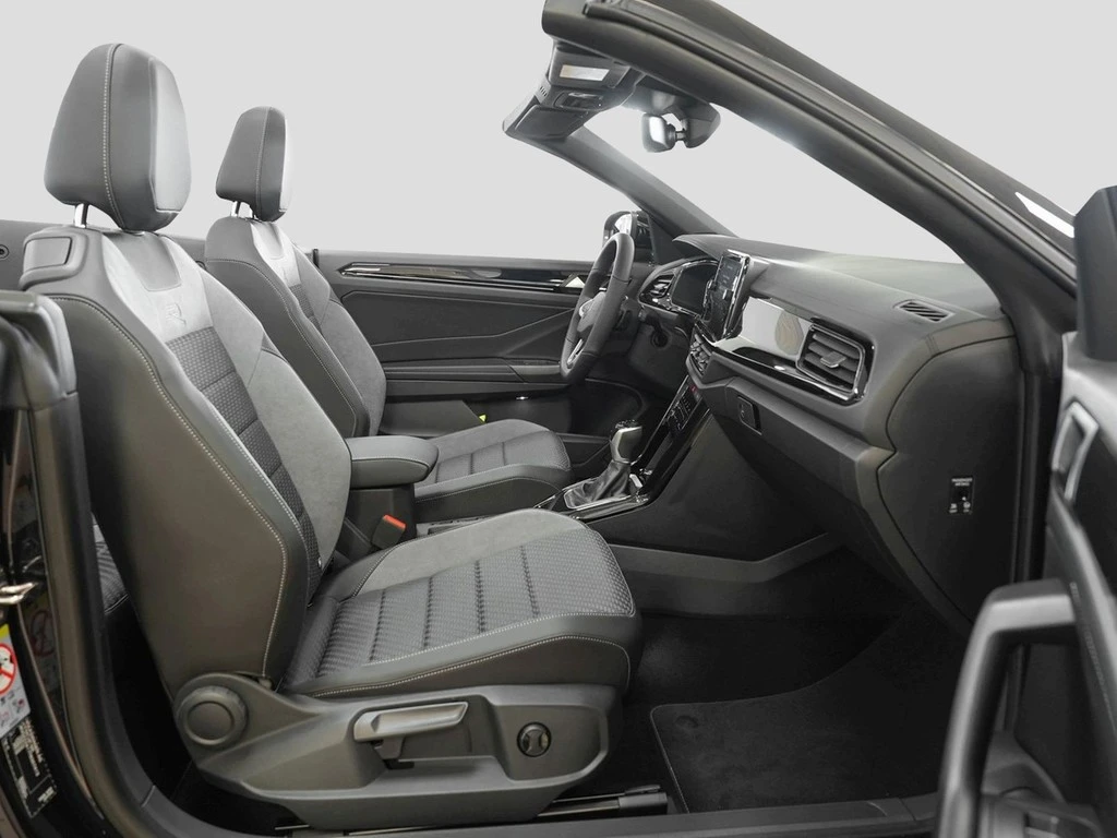 Volkswagen-T-Roc-image-6