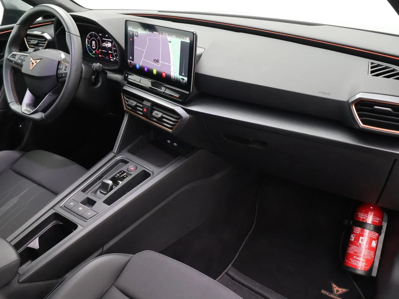 CUPRA-Leon-image-2