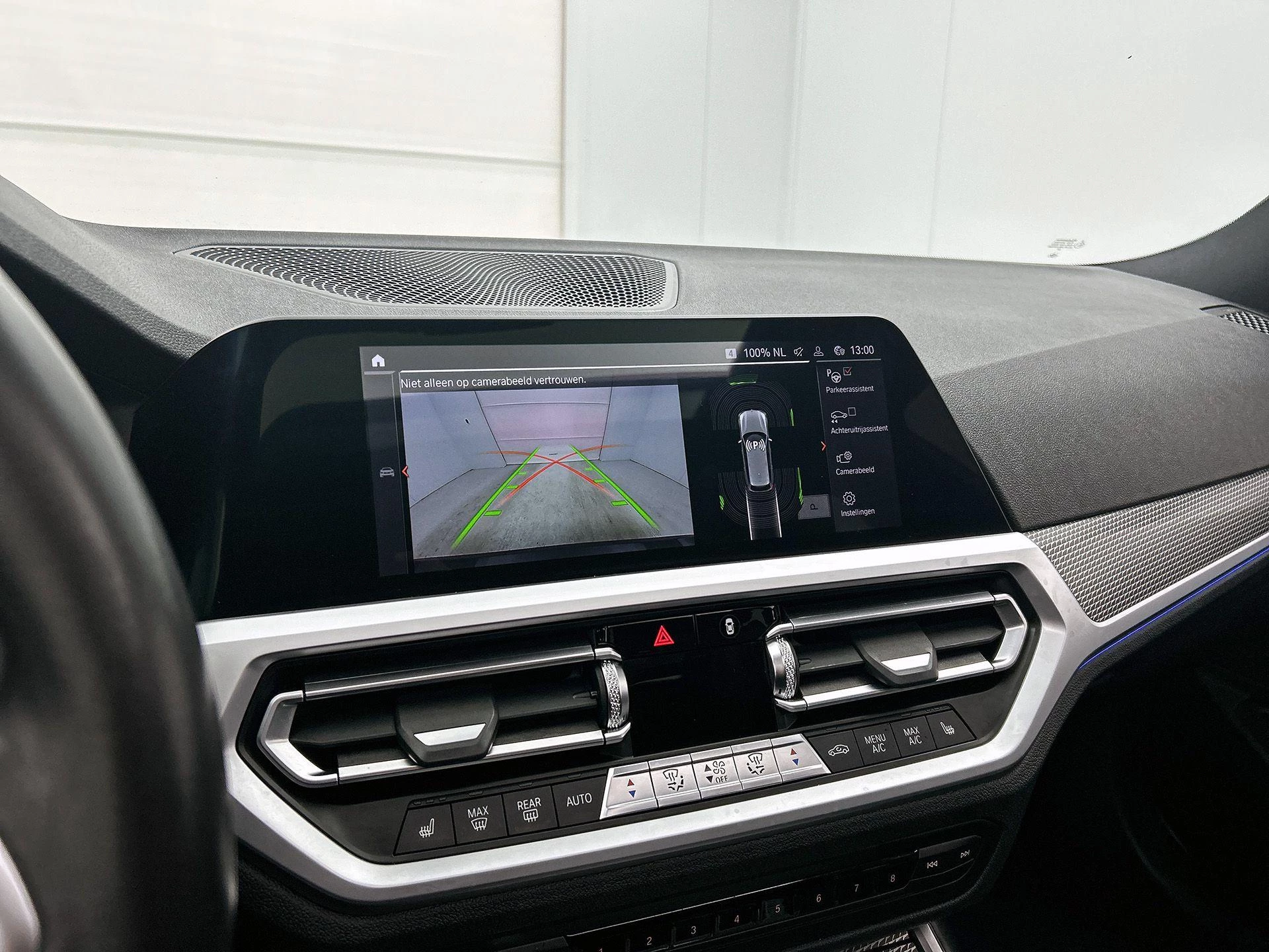 BMW-3 Serie-image-14