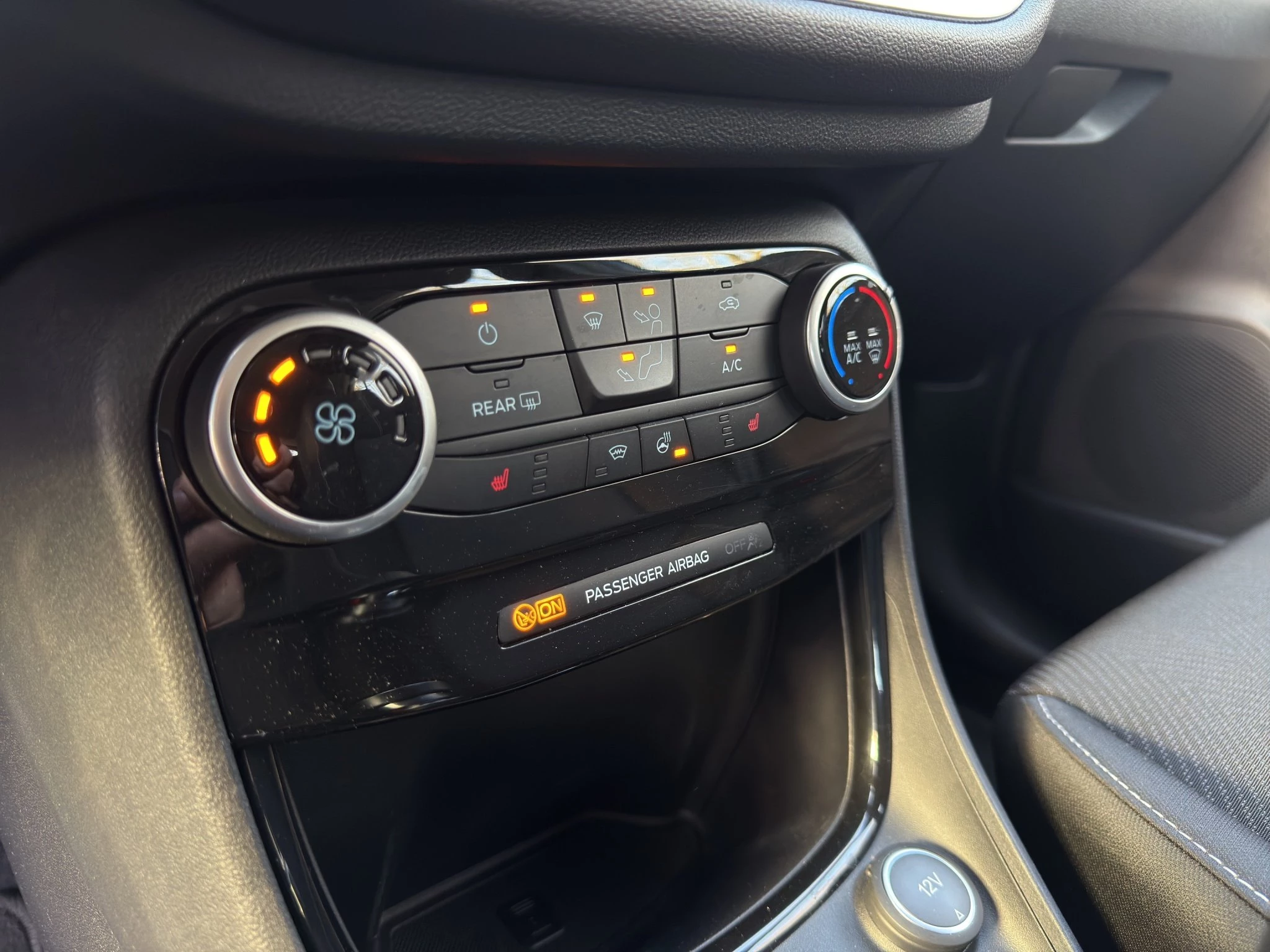 Ford Puma Cool & Connect 70kW