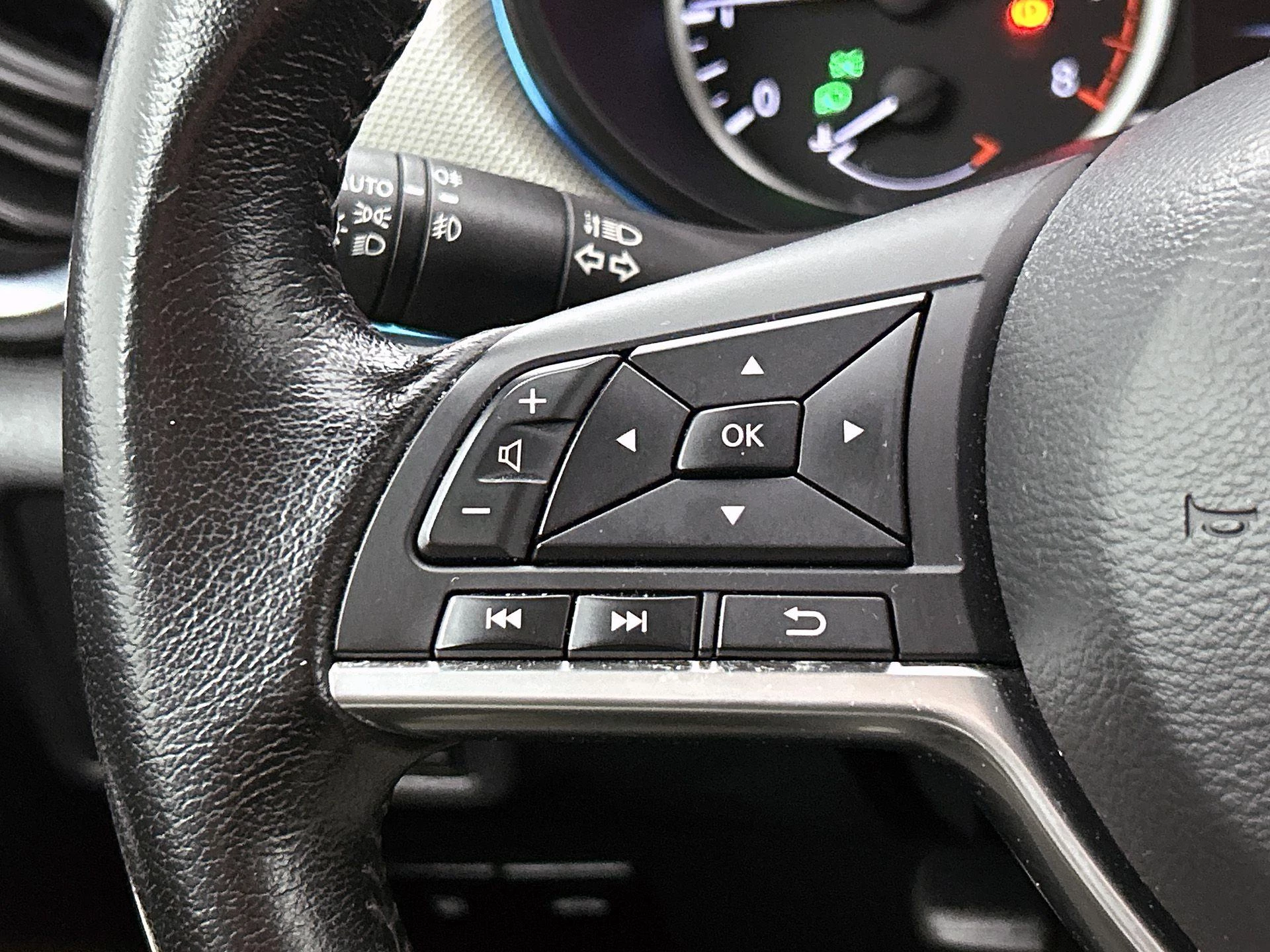Nissan Micra 0.9 IG-T N-Connecta
