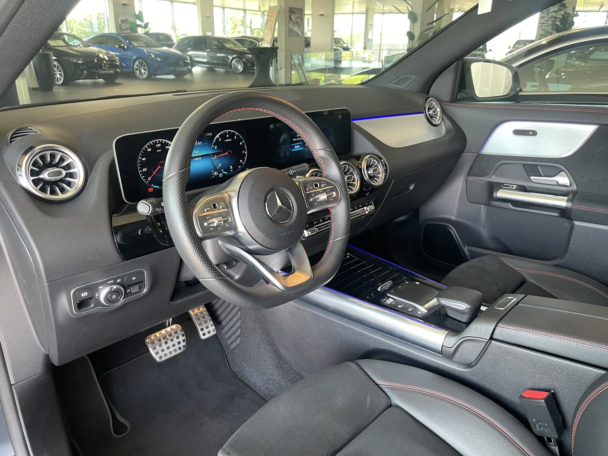 Mercedes-Benz GLA 200 AMG Line