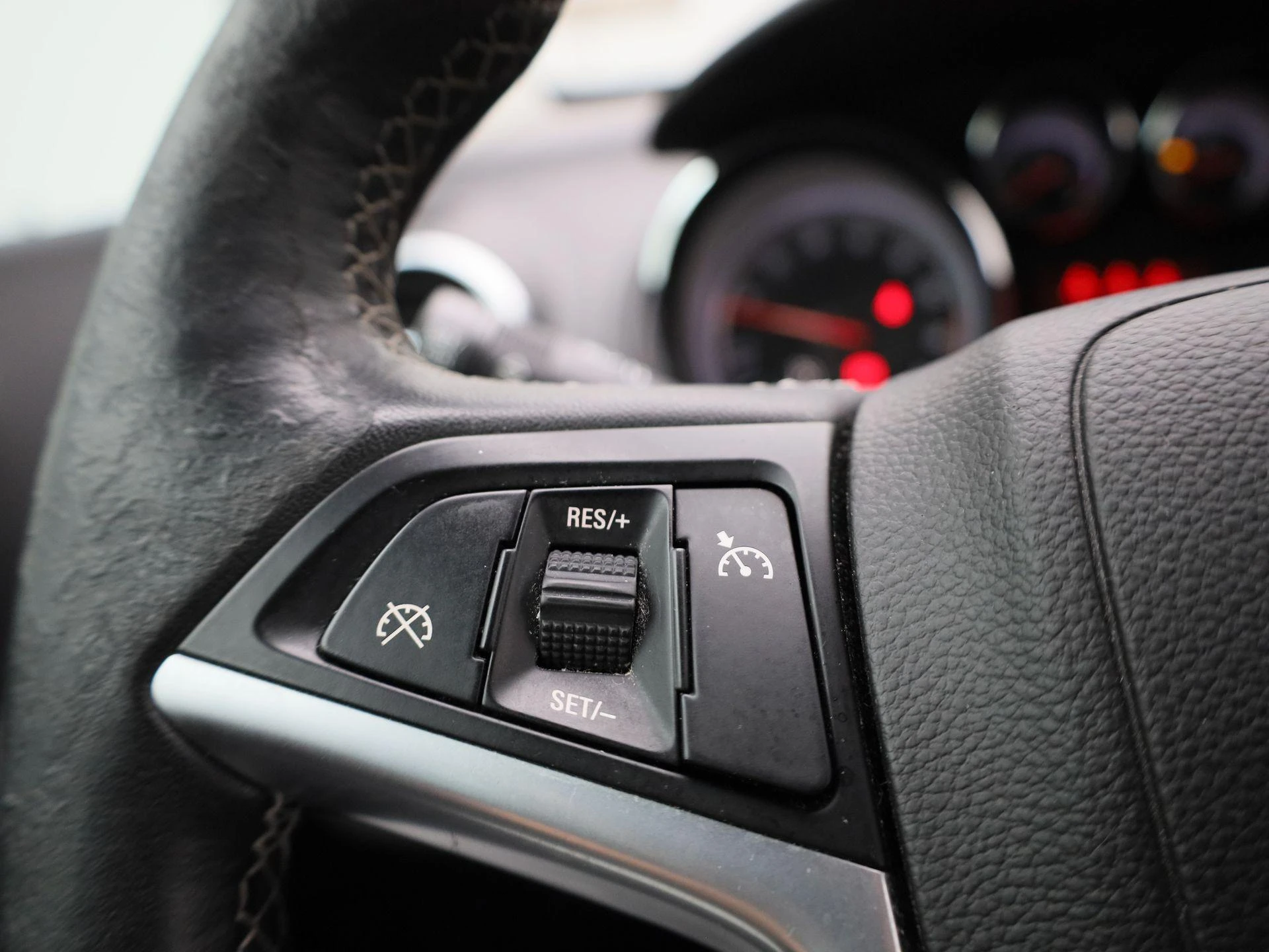 Opel-Meriva-image-18